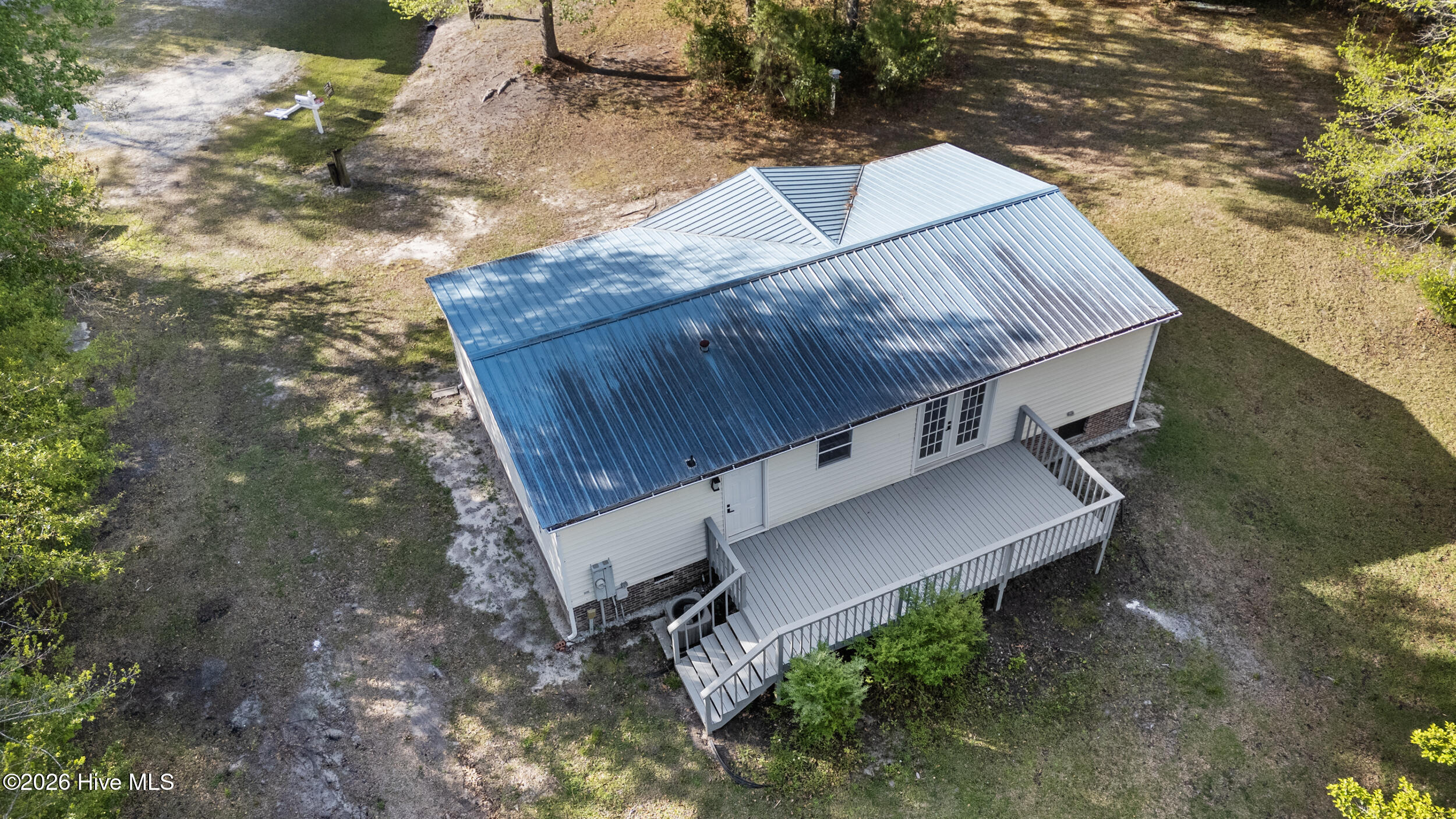 100566039 | Photo 21