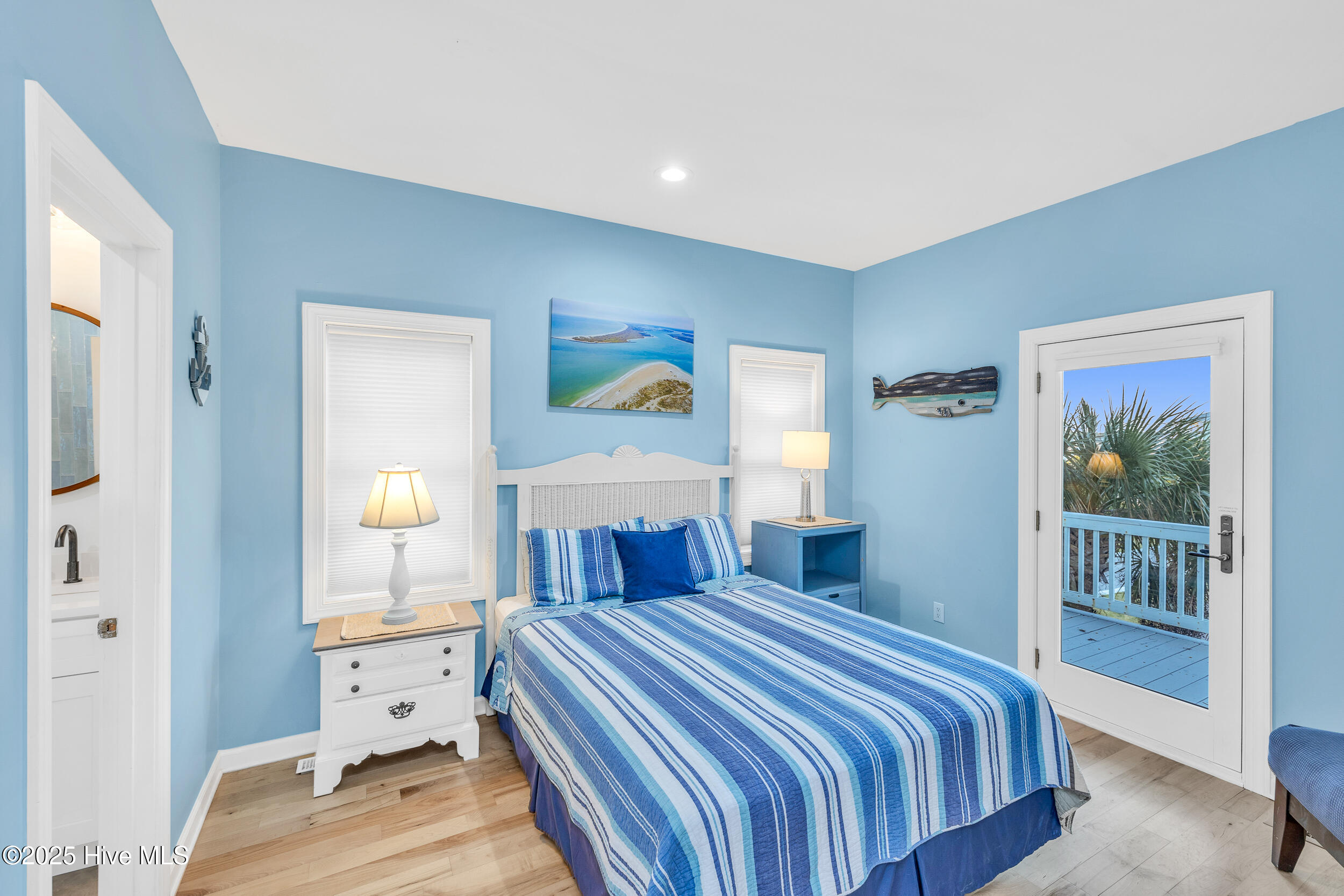 100500565 | Photo 37