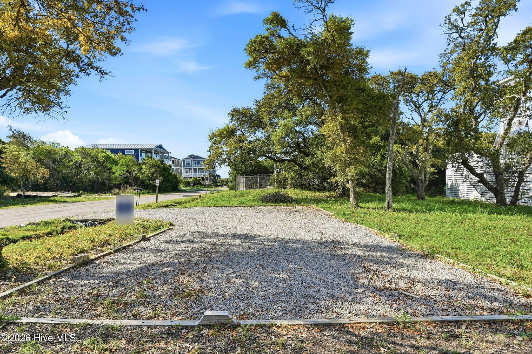 100565841 | Photo 15