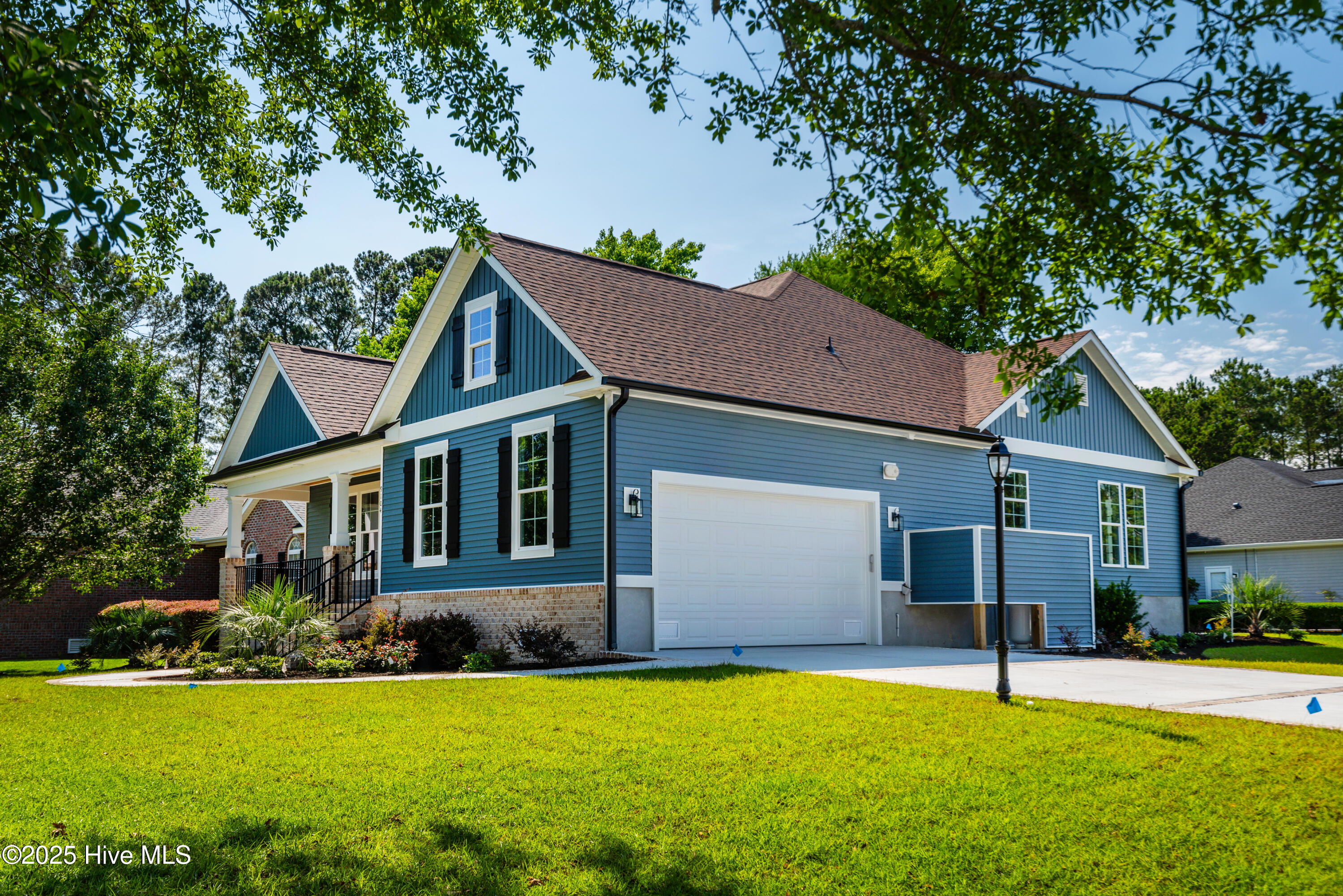 100541947 | Photo 45