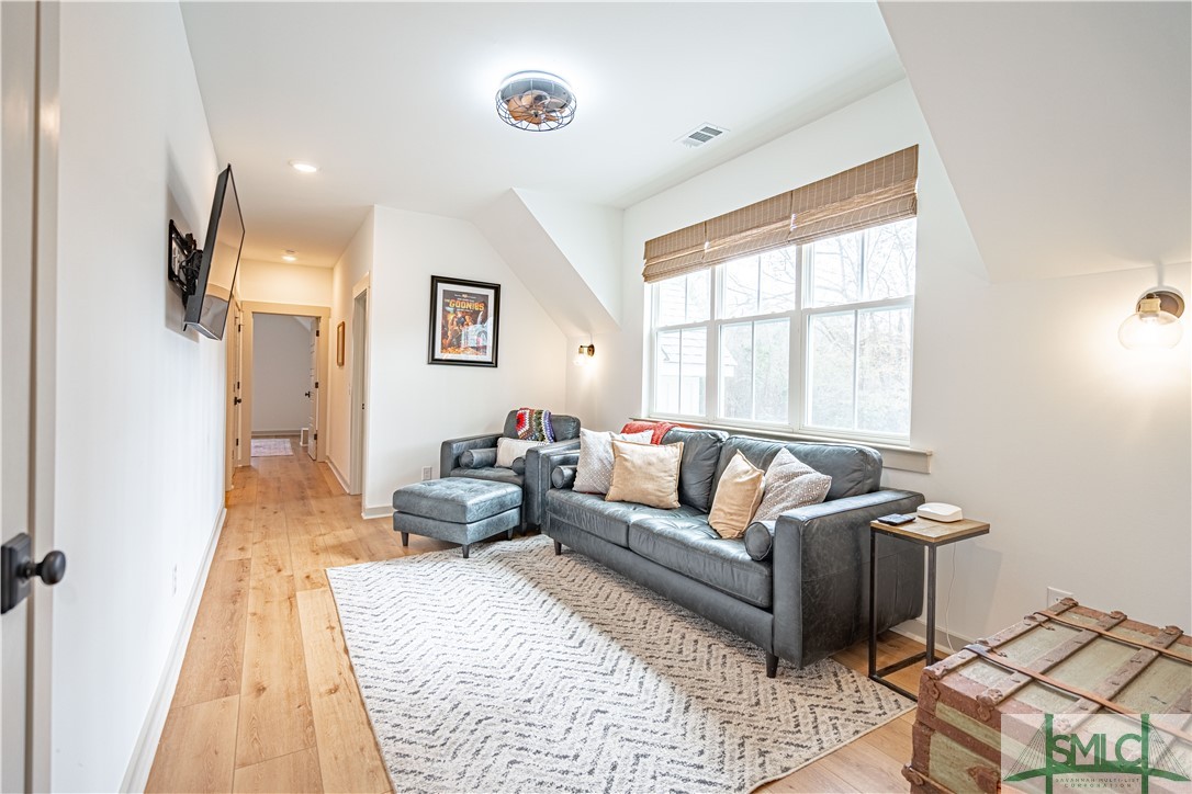 Upstairs Foyer