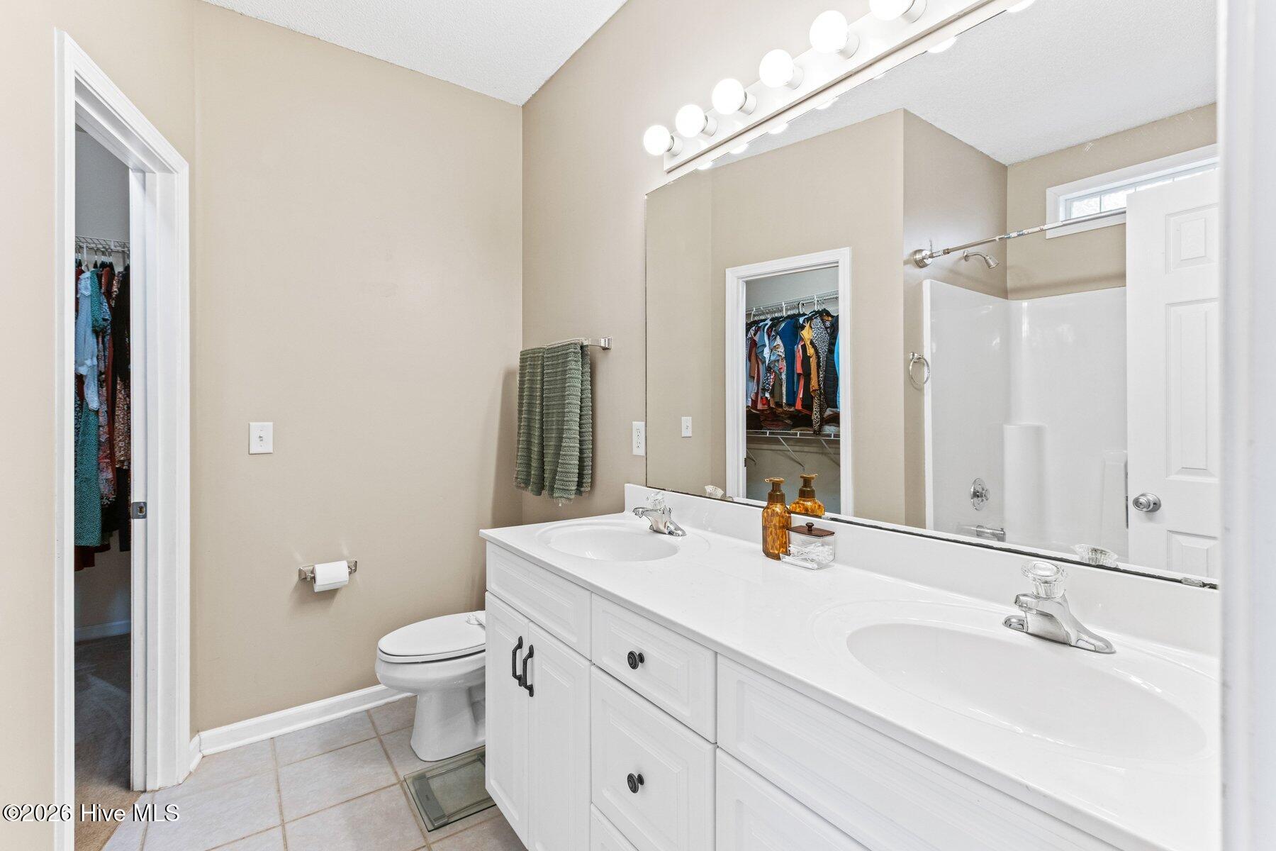 100557024 | Photo 21