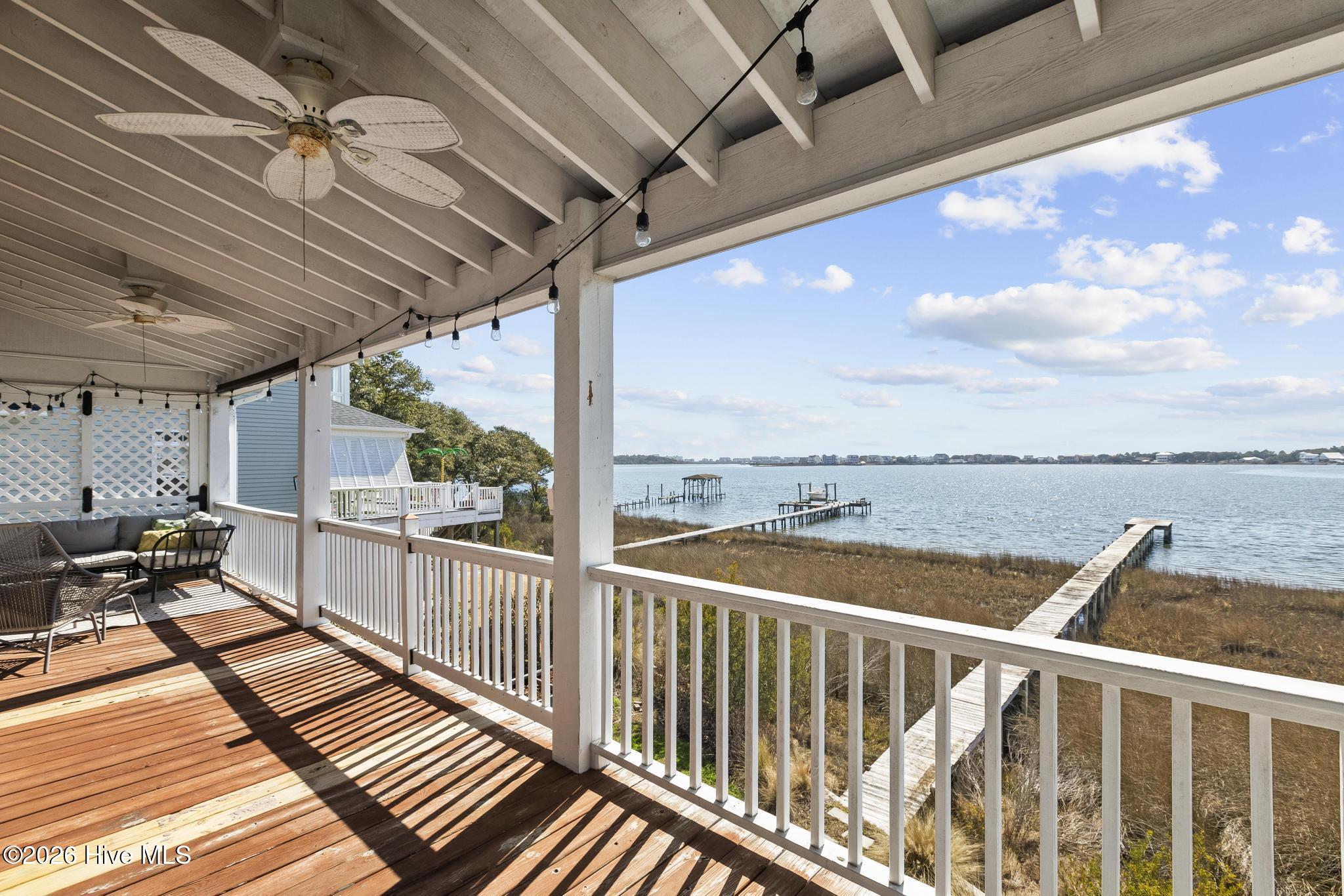 100557619 | Photo 39