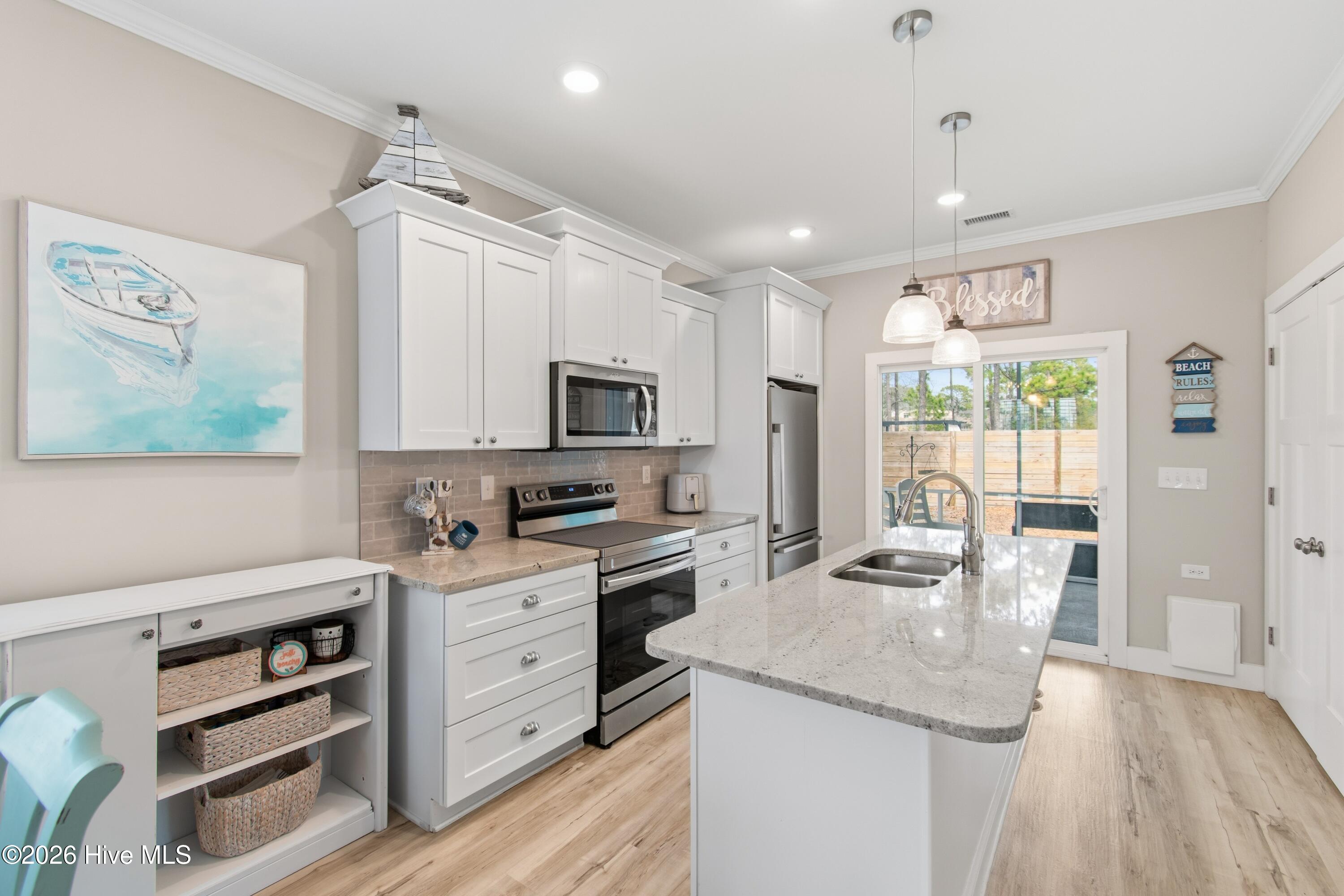 100556000 | Photo 20