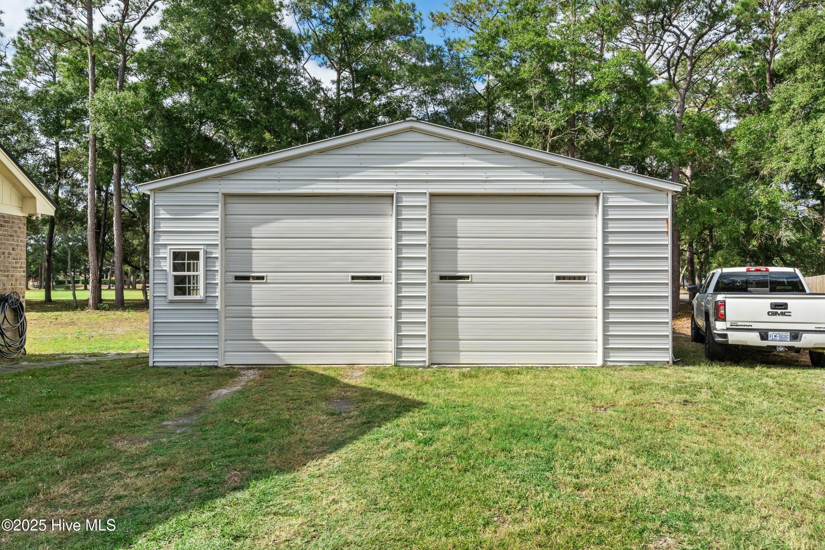 100539788 | Photo 37