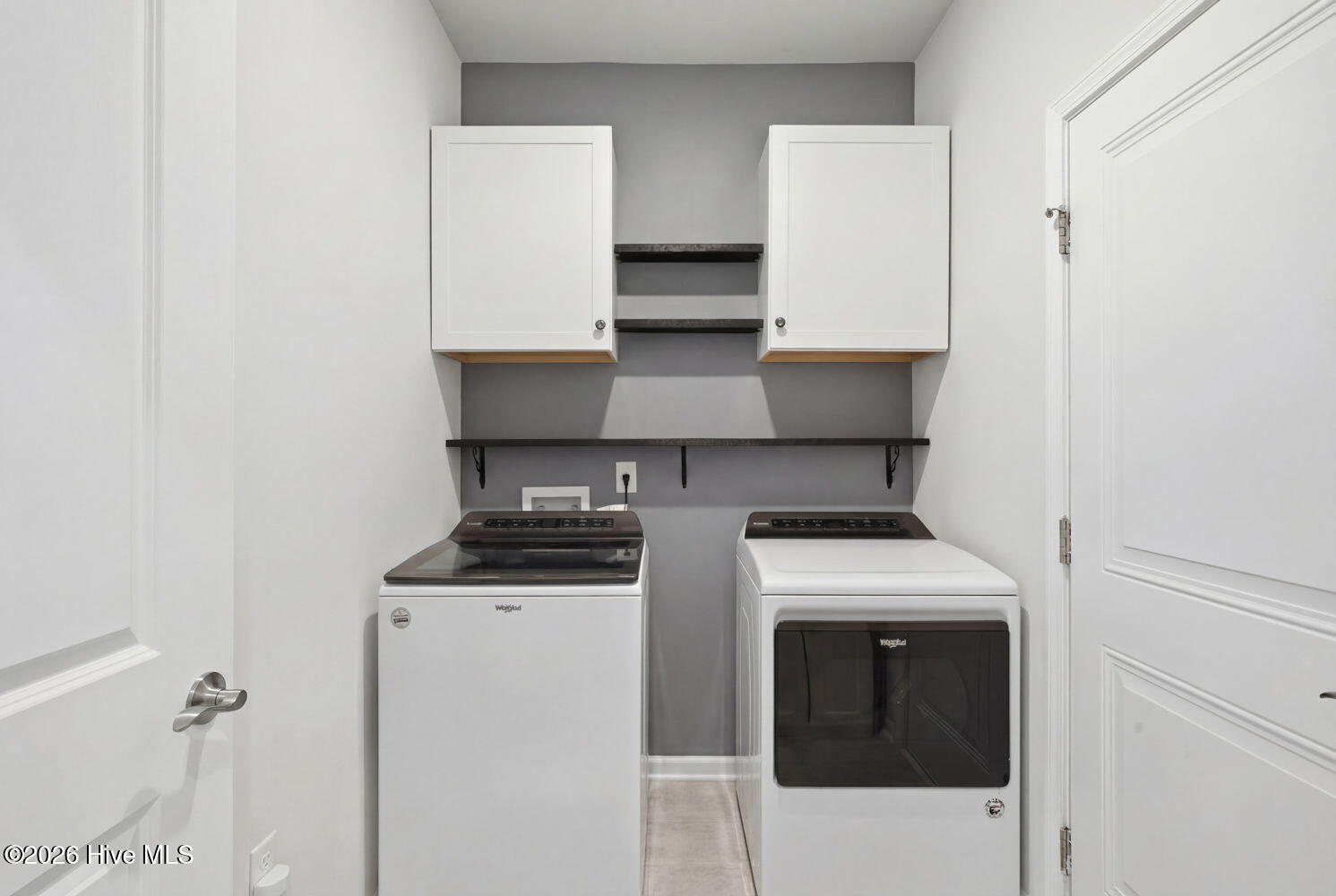 100555393 | Photo 33