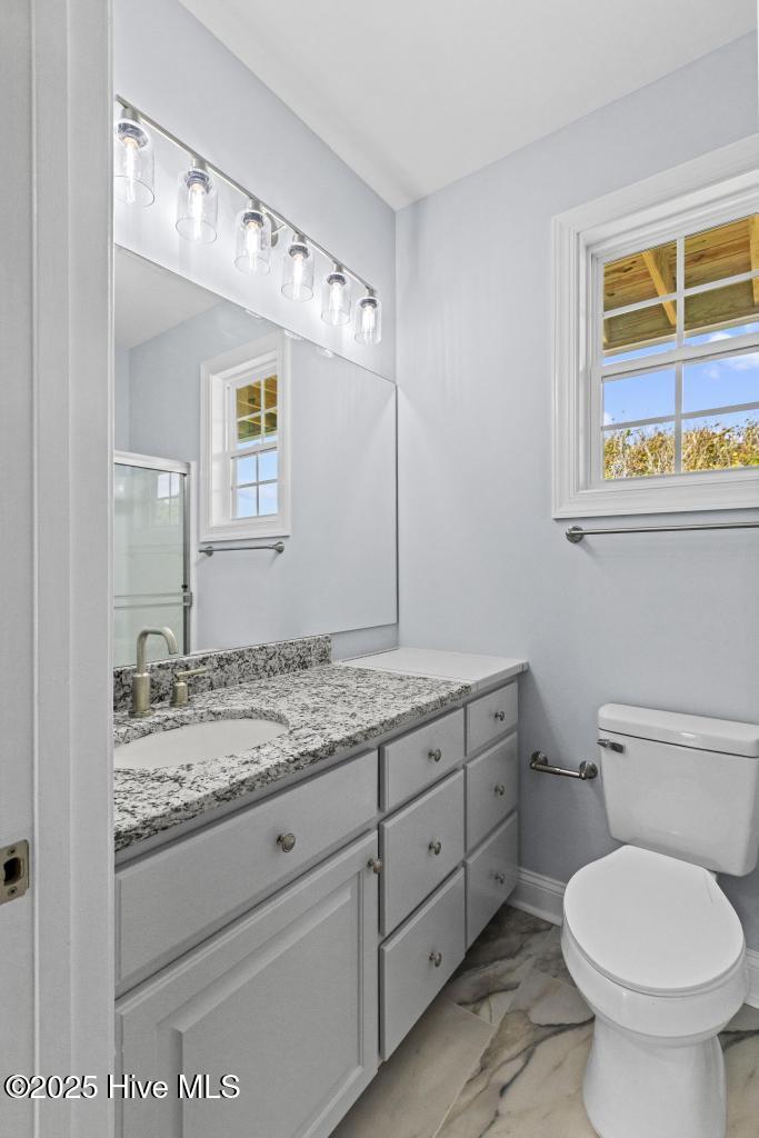 100535479 | Photo 41