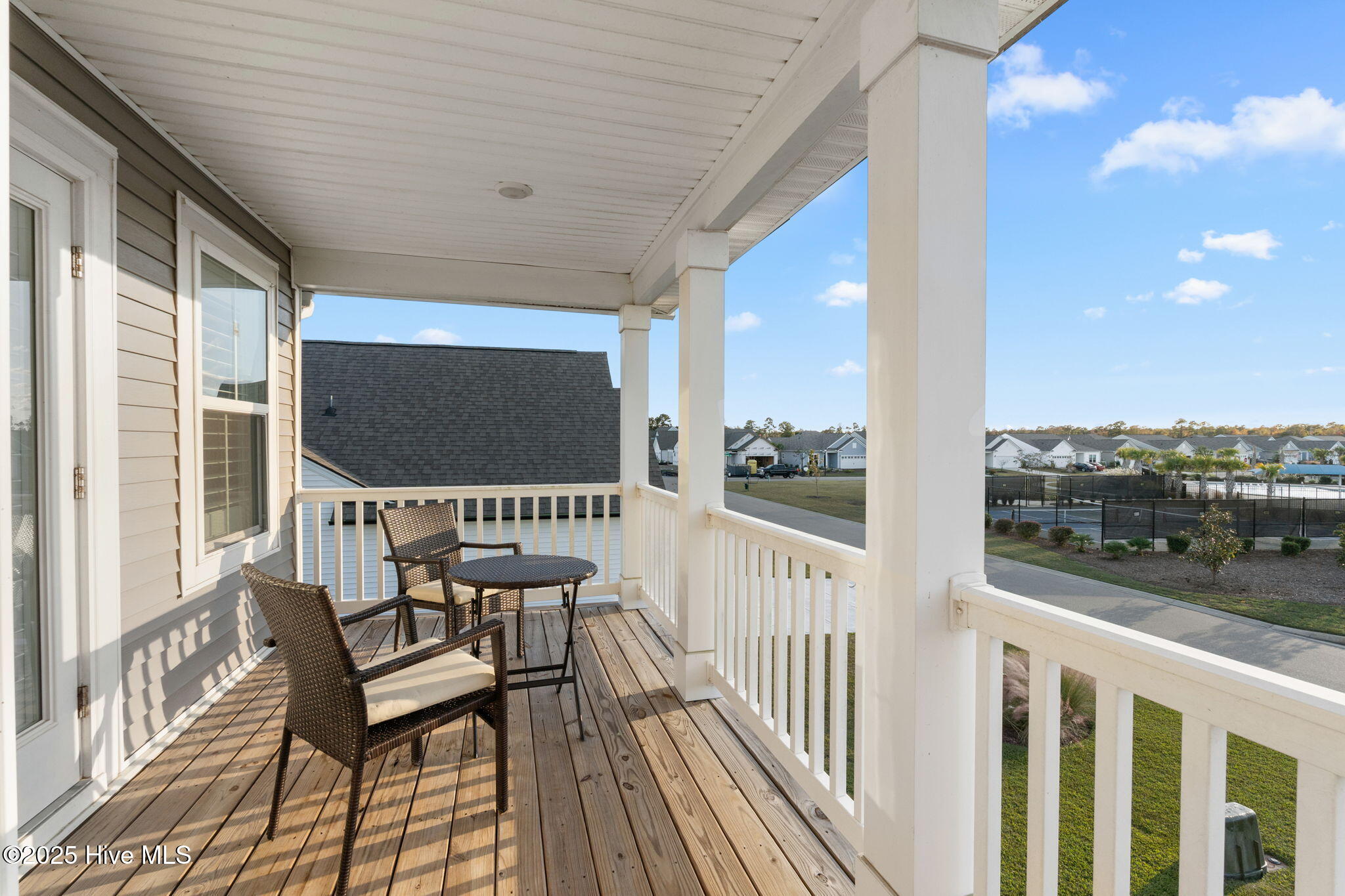 100540818 | Photo 30