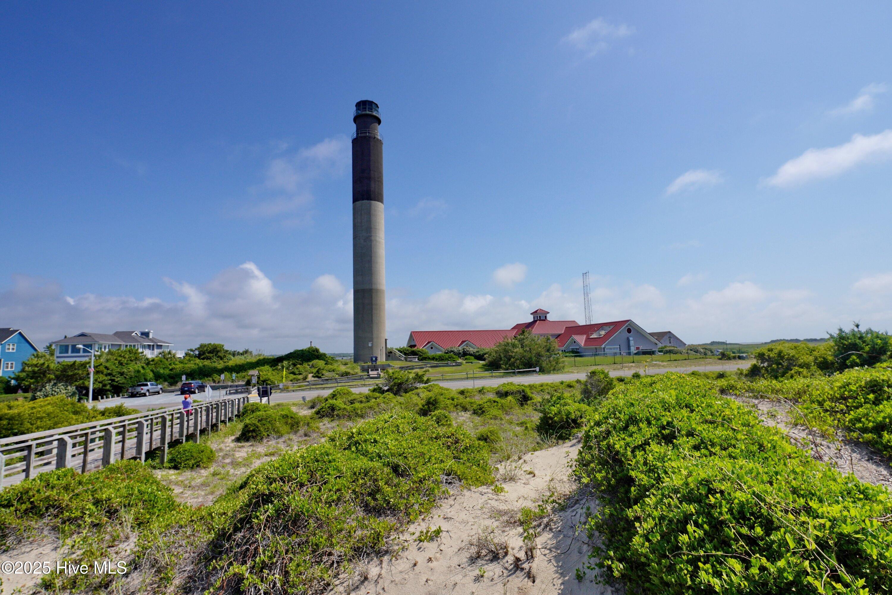 100527837 | Photo 58