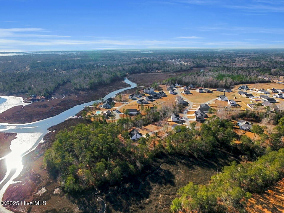 100566089 | Photo 46