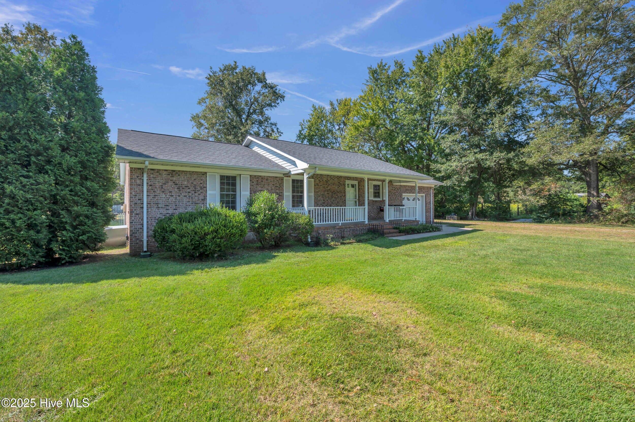 Homes for sale in Jacksonville, NC | 1313, 1315 Pony Farm Rd, Jacksonville, NC 28540 | MLS# 100532115