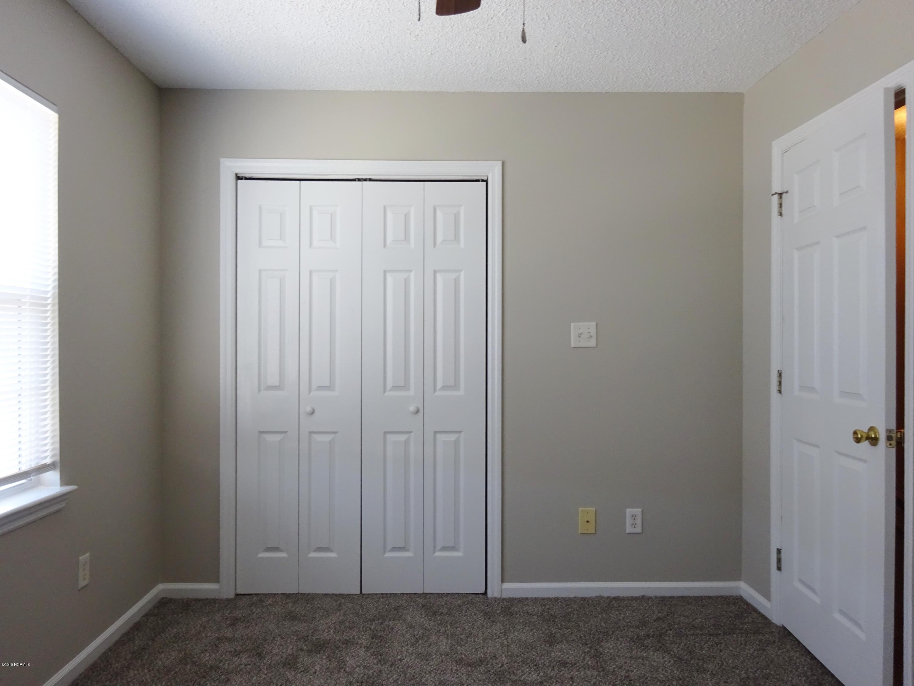 100535022 | Photo 11