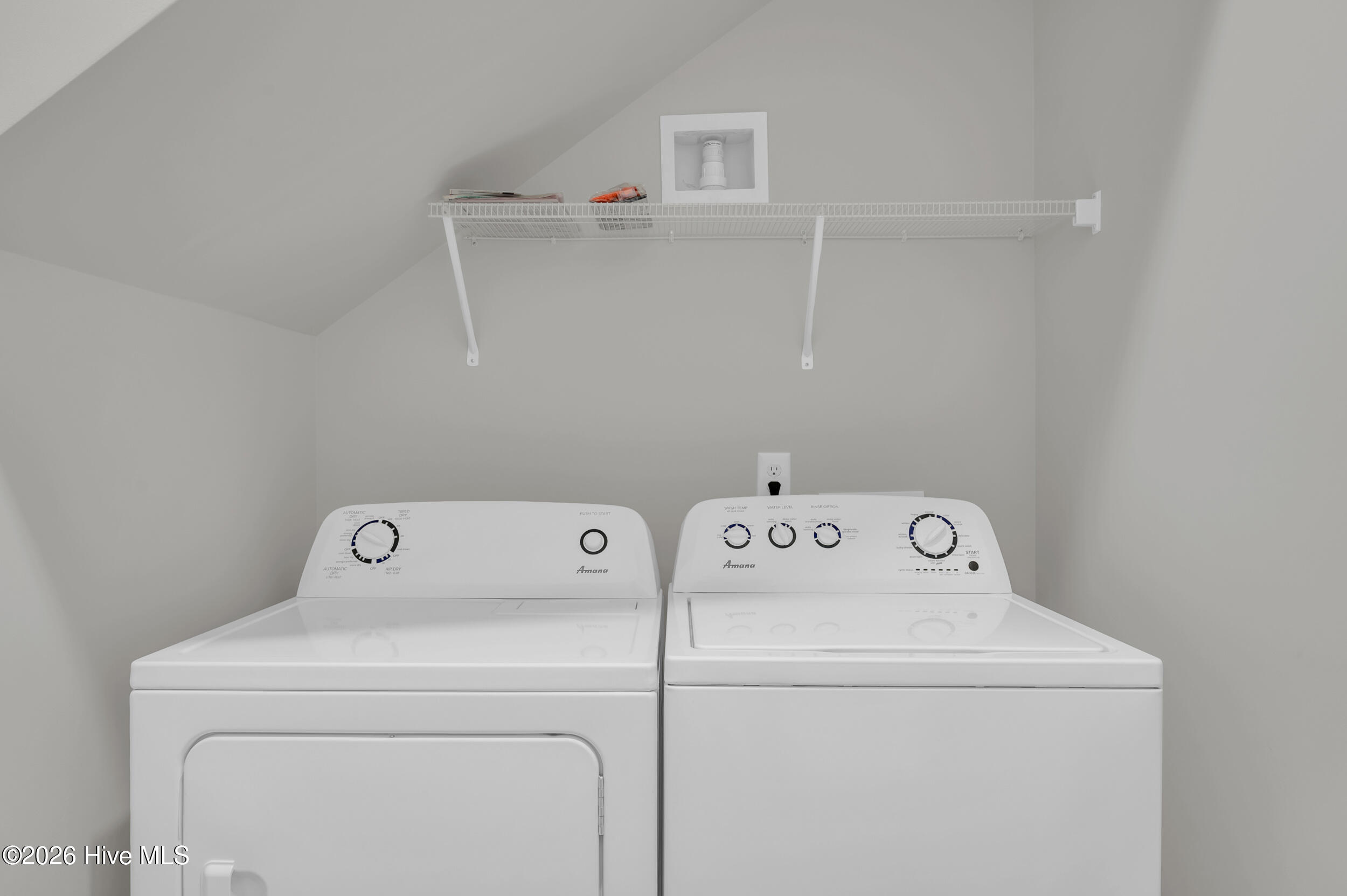 100552510 | Photo 15