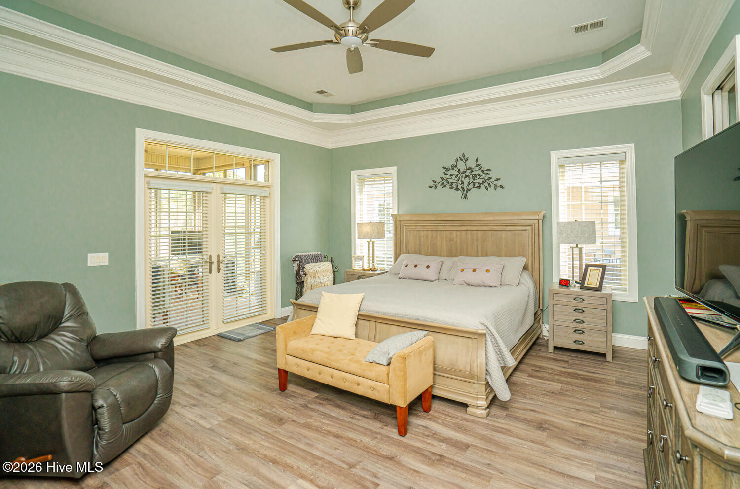 100560123 | Photo 27