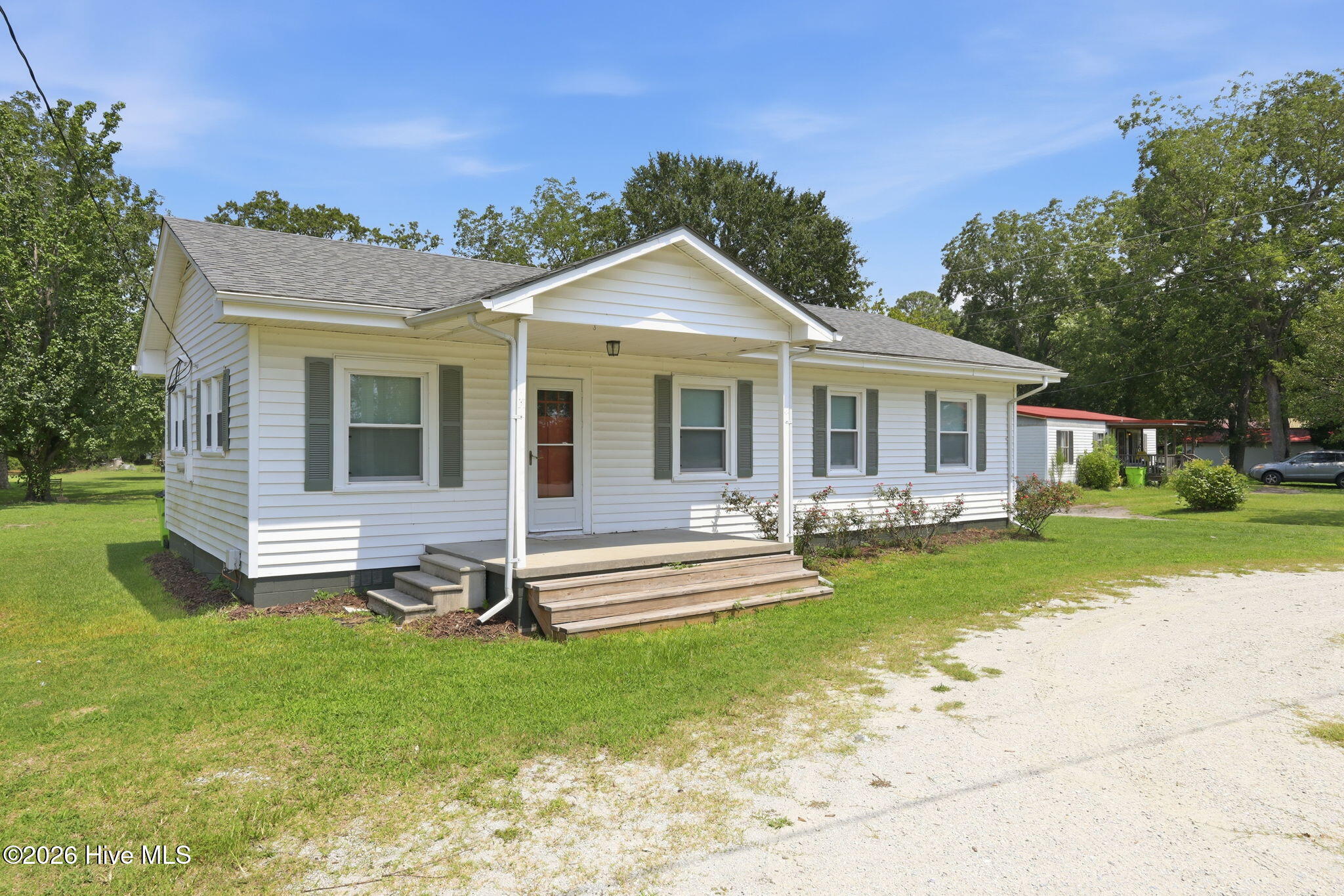 2nd image of 185 Saints Delight Church Rd, New Bern, NC 28560 | MLS# 100596735