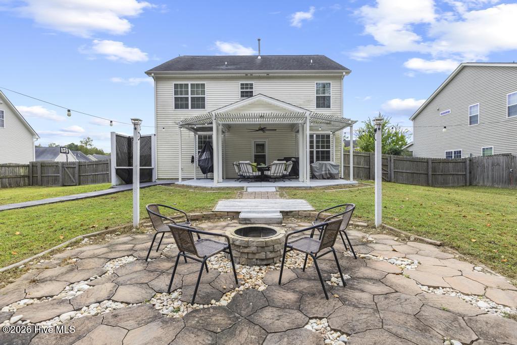 100565258 | Photo 33