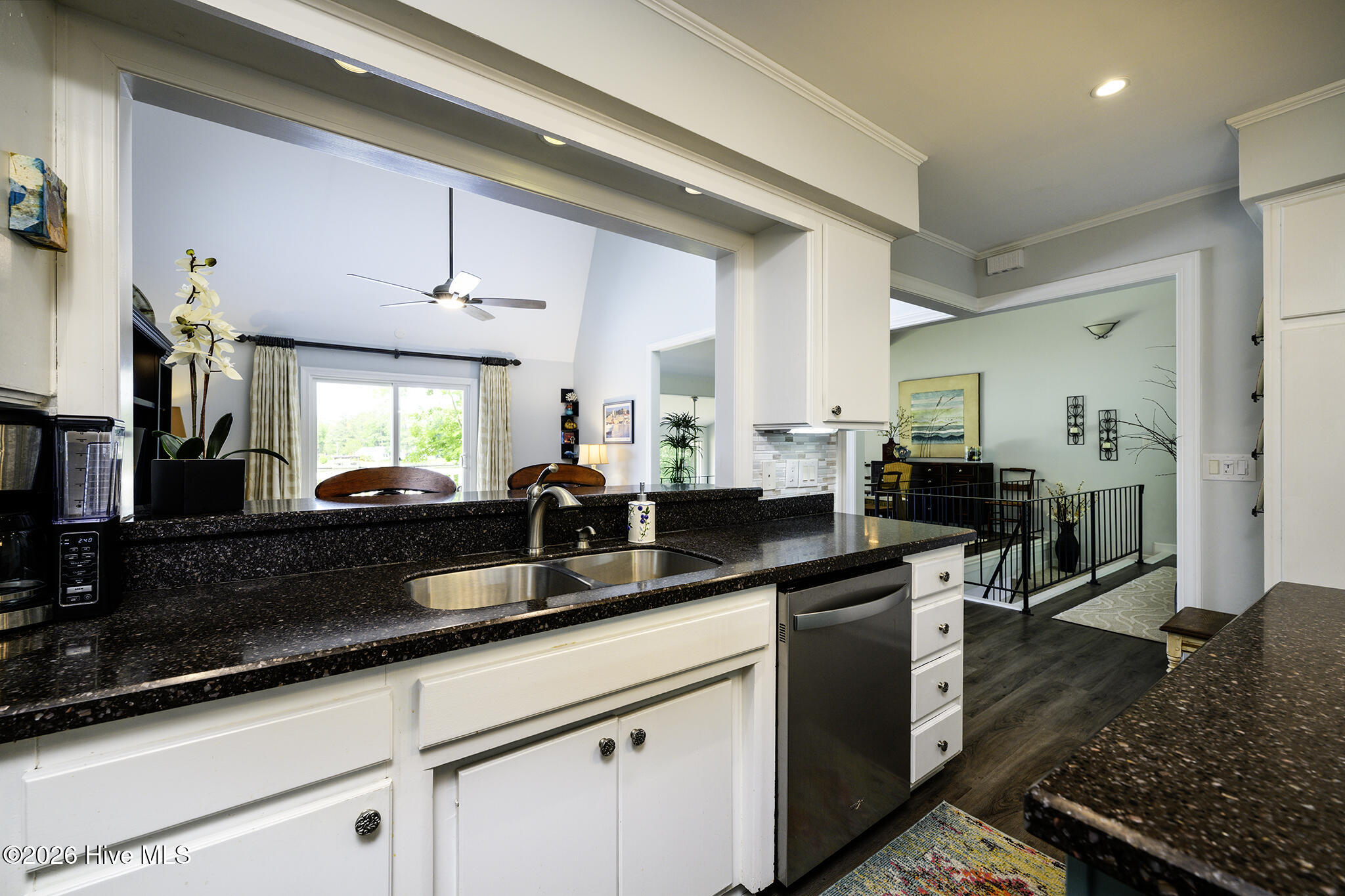 302 Plantation Drive, New Bern, NC, 28562