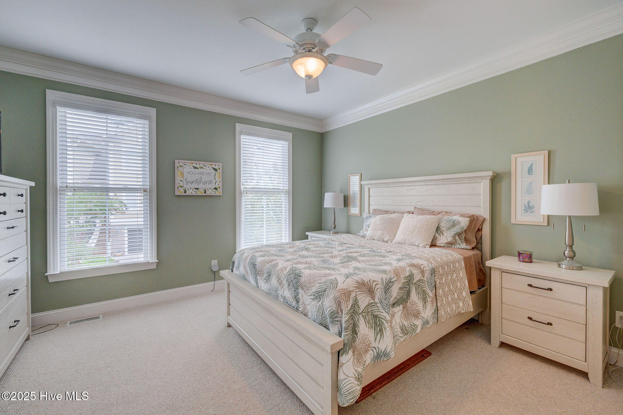 100530100 | Photo 29