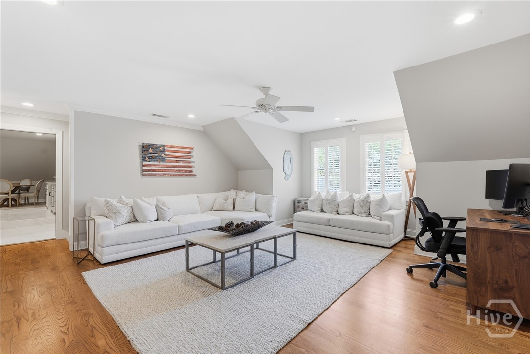 Den/bonus room with river views.