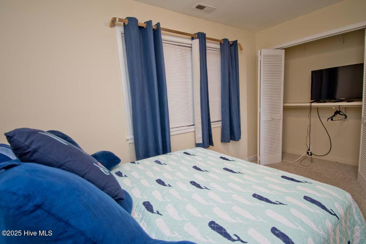 100510810 | Photo 19