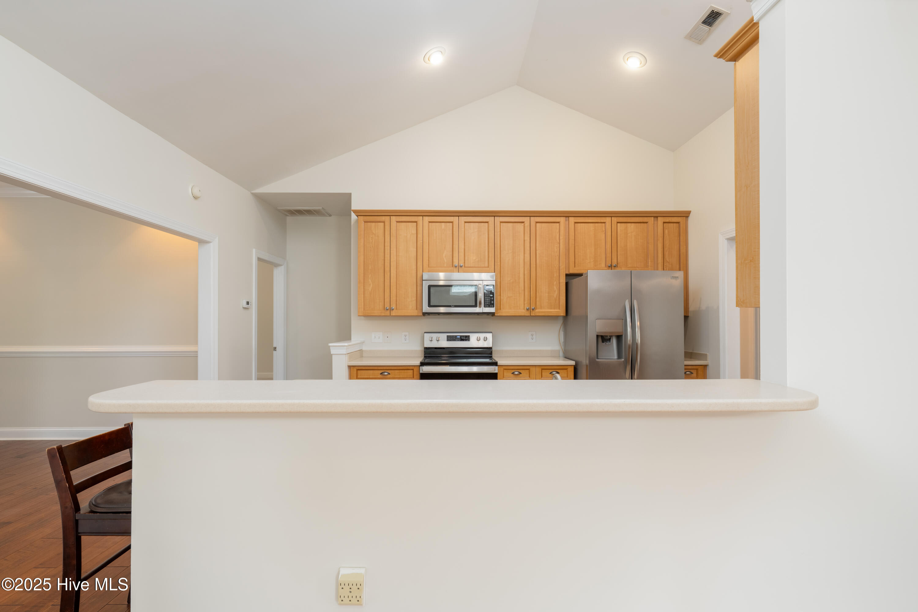 100513882 | Photo 18