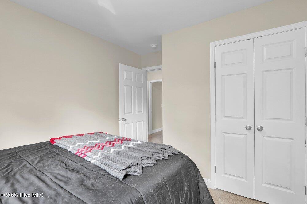 100568323 | Photo 25