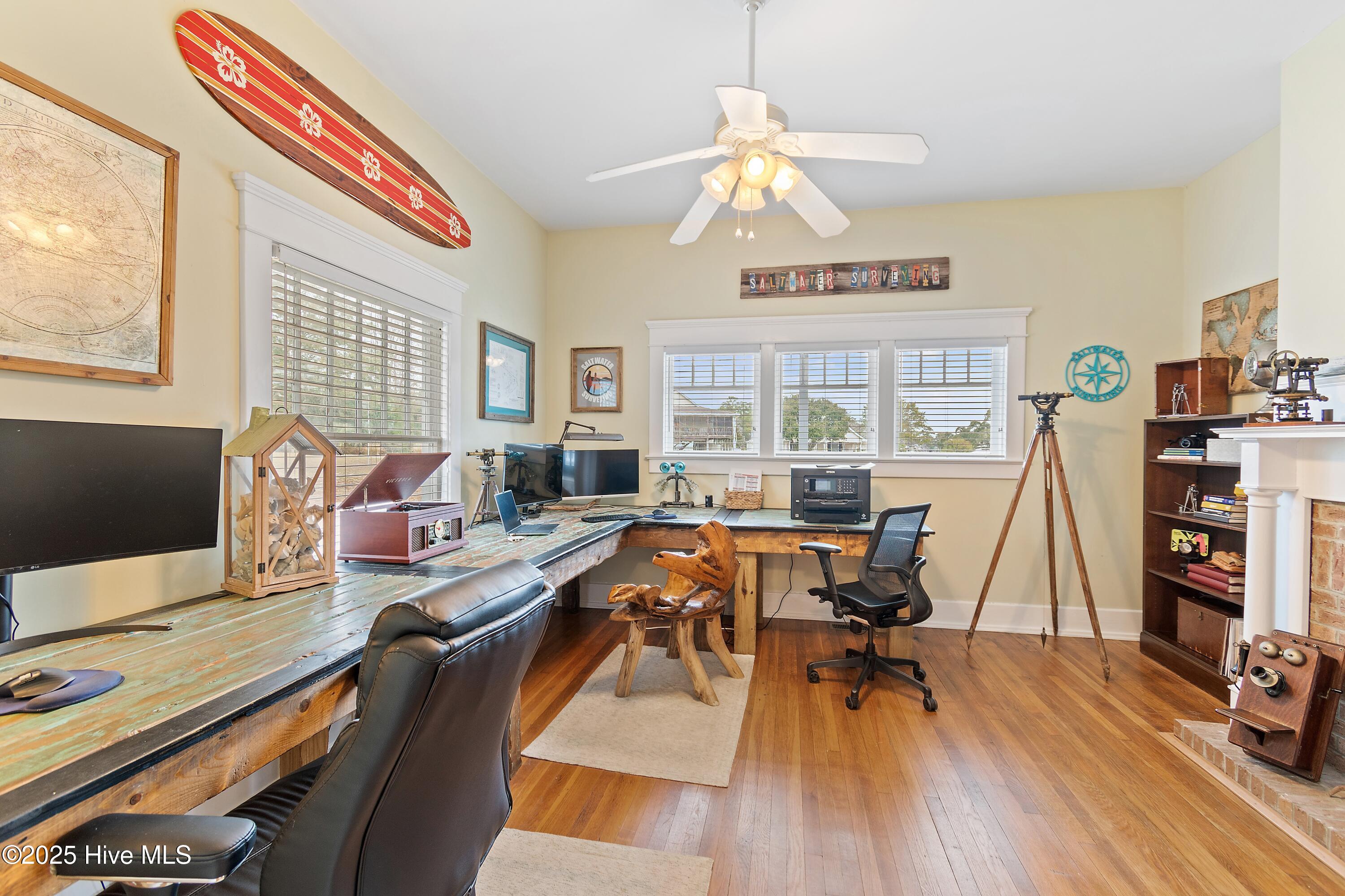 100544139 | Photo 28