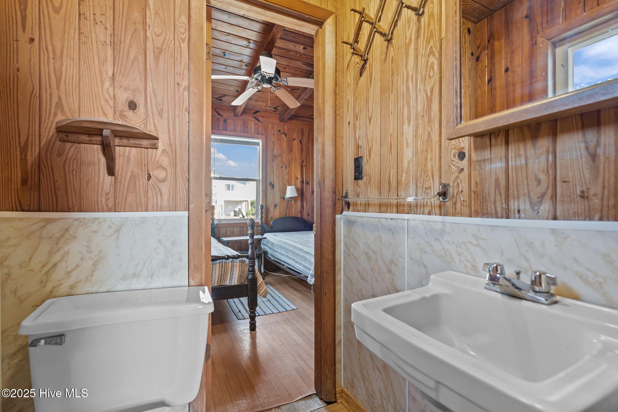 100539644 | Photo 31