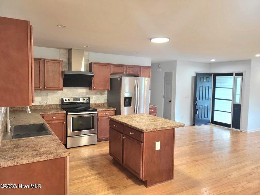 100539939 | Photo 13