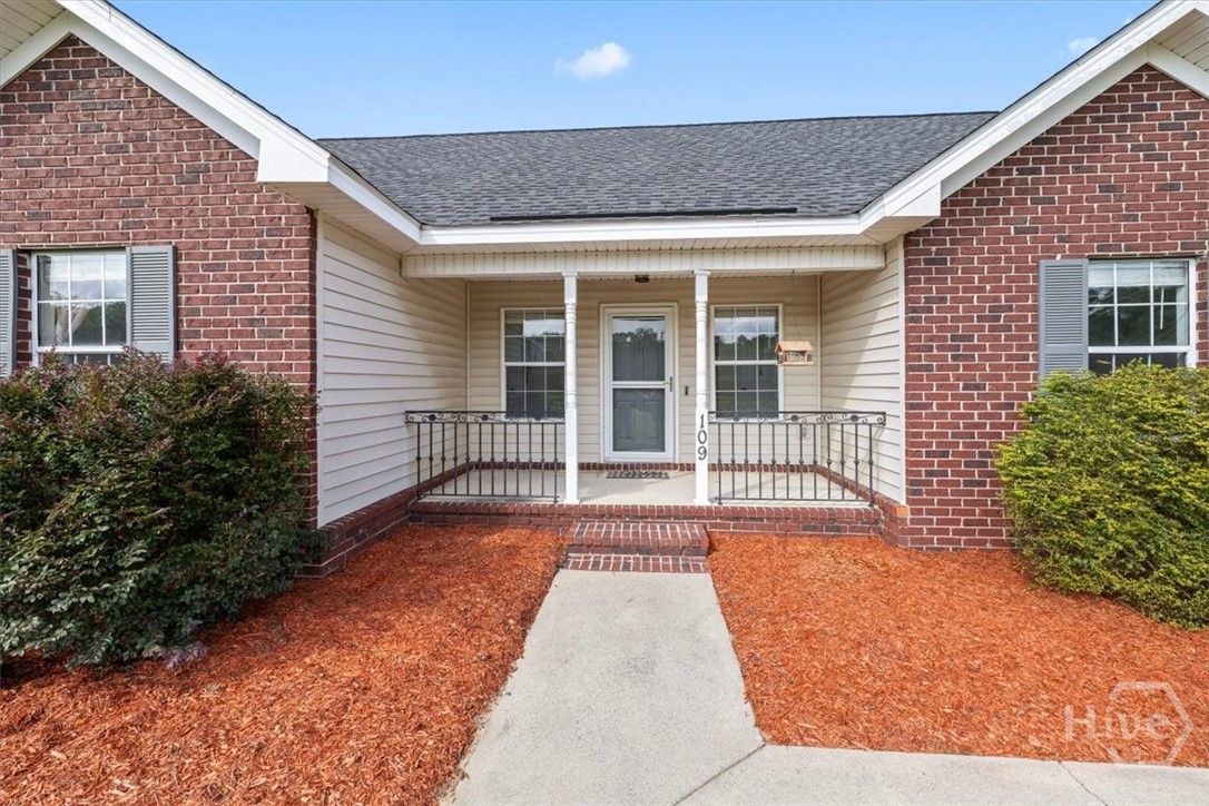 Photo 3 of Single family home for sale at 109 Warner Dr, Guyton, GA 31312 | MLS# SA364662 | Listing updated on 2026-09-19