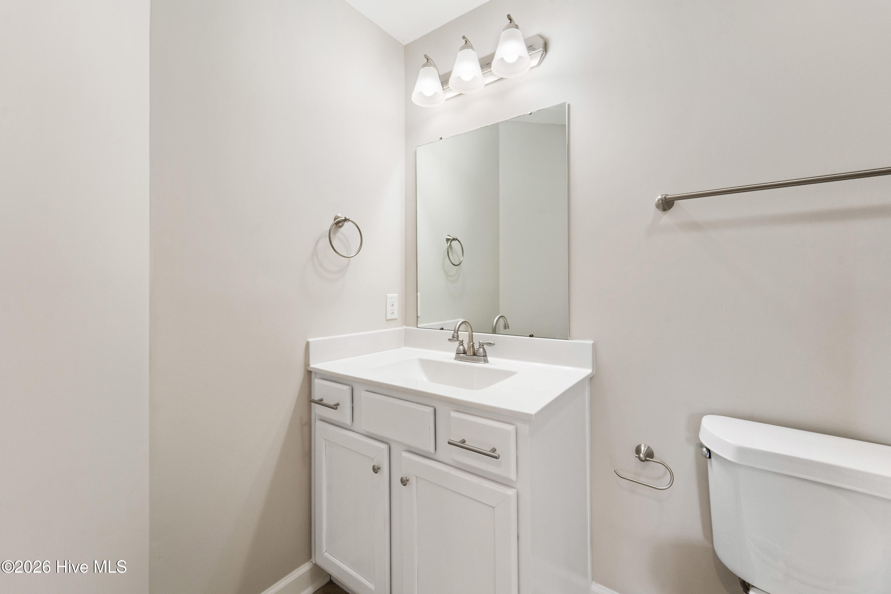 100553894 | Photo 21