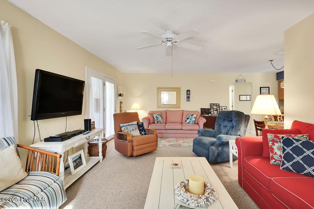 100543707 | Photo 12