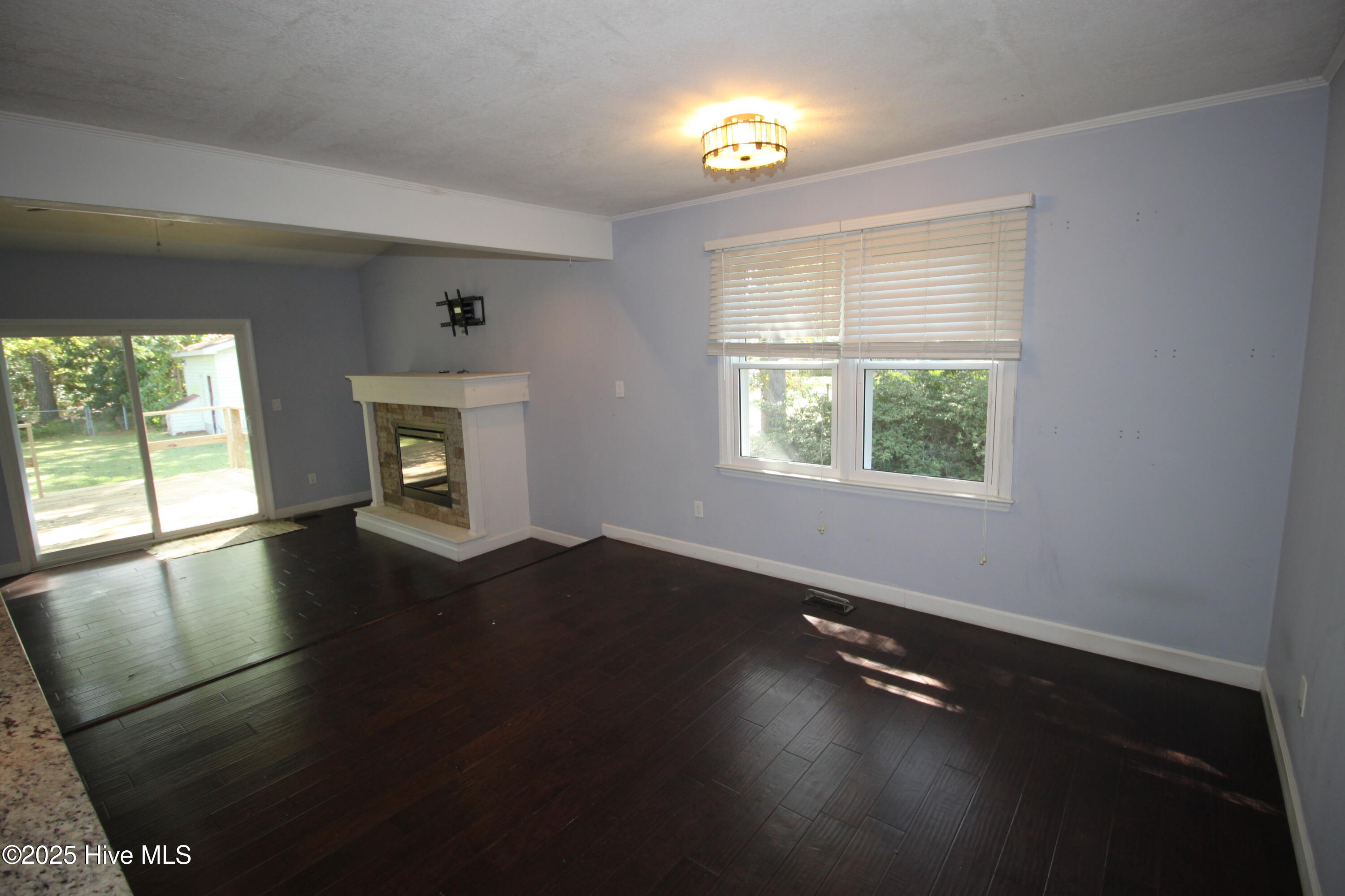 Homes for sale in Morehead City, NC | 3707 Country Club Rd, Morehead City, NC 28557 | MLS# 100529550