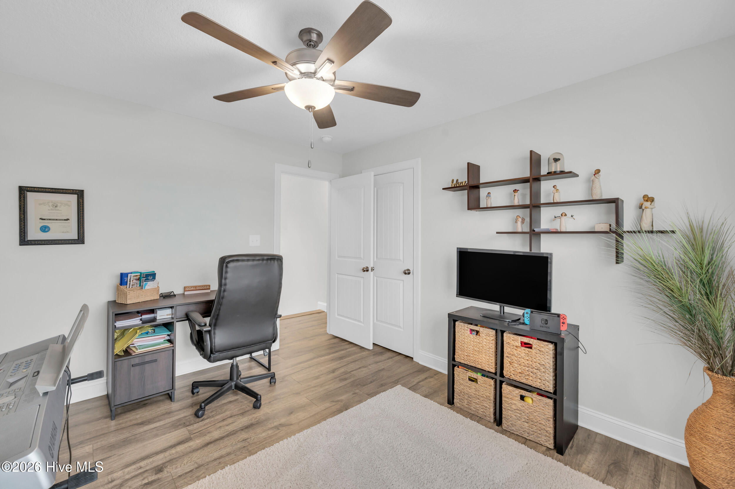 100547257 | Photo 31