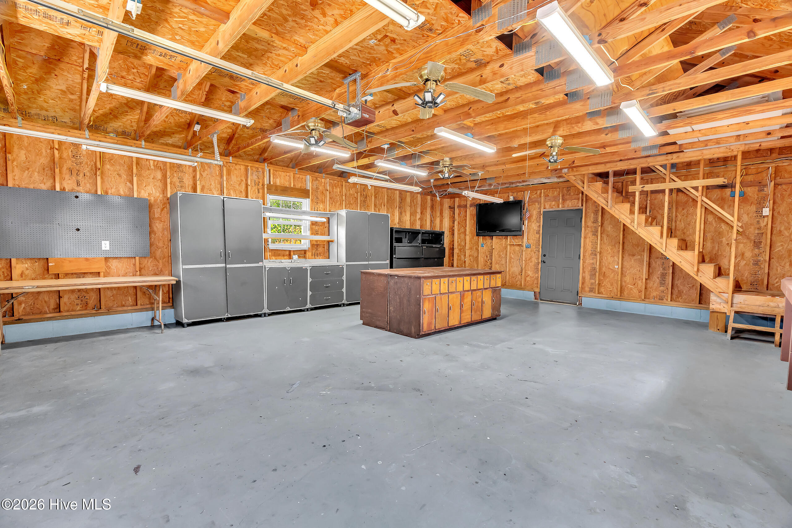 215 Winding Creek Way,Hubert