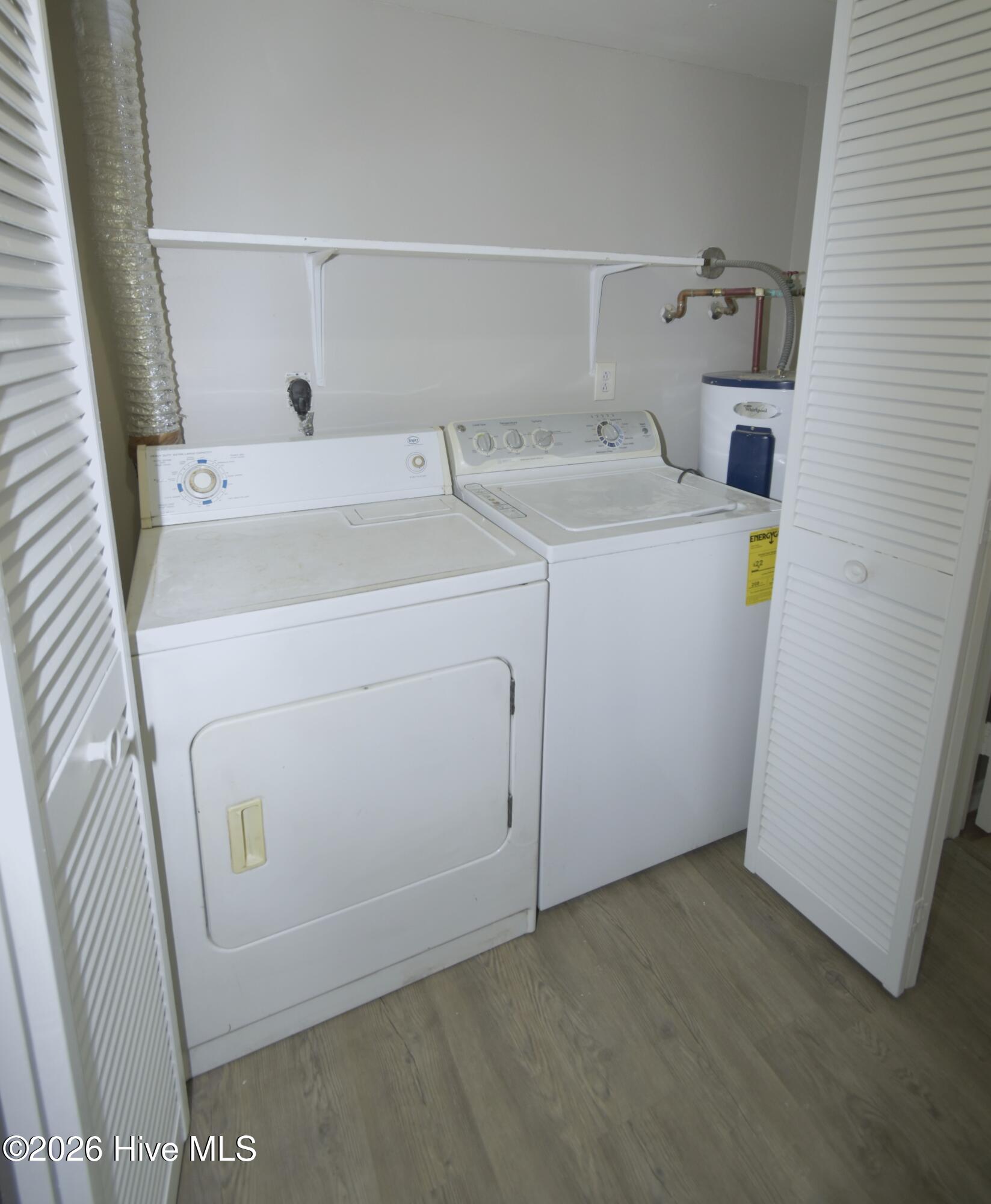 100556290 | Photo 11