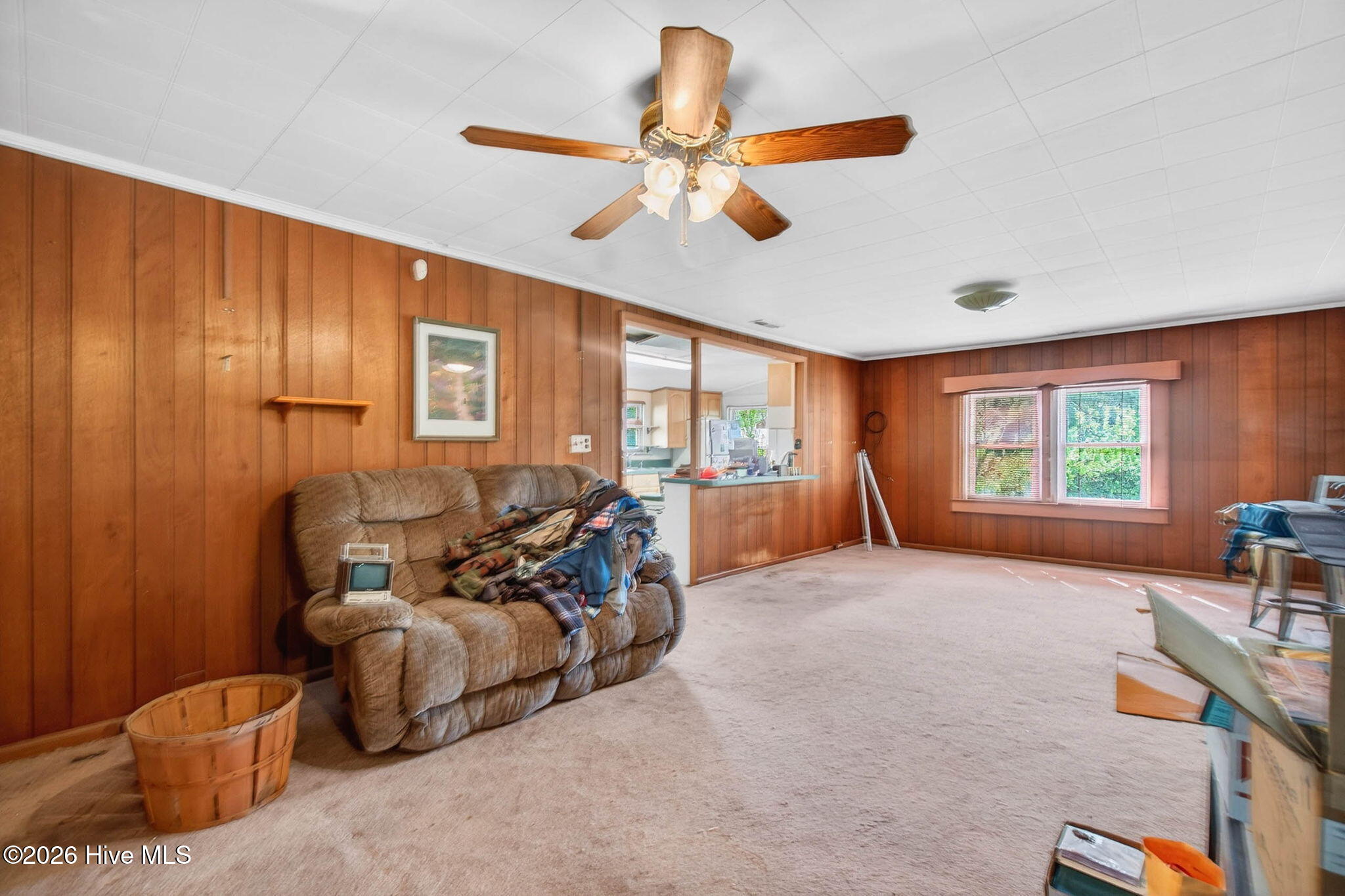 100560729 | Photo 21