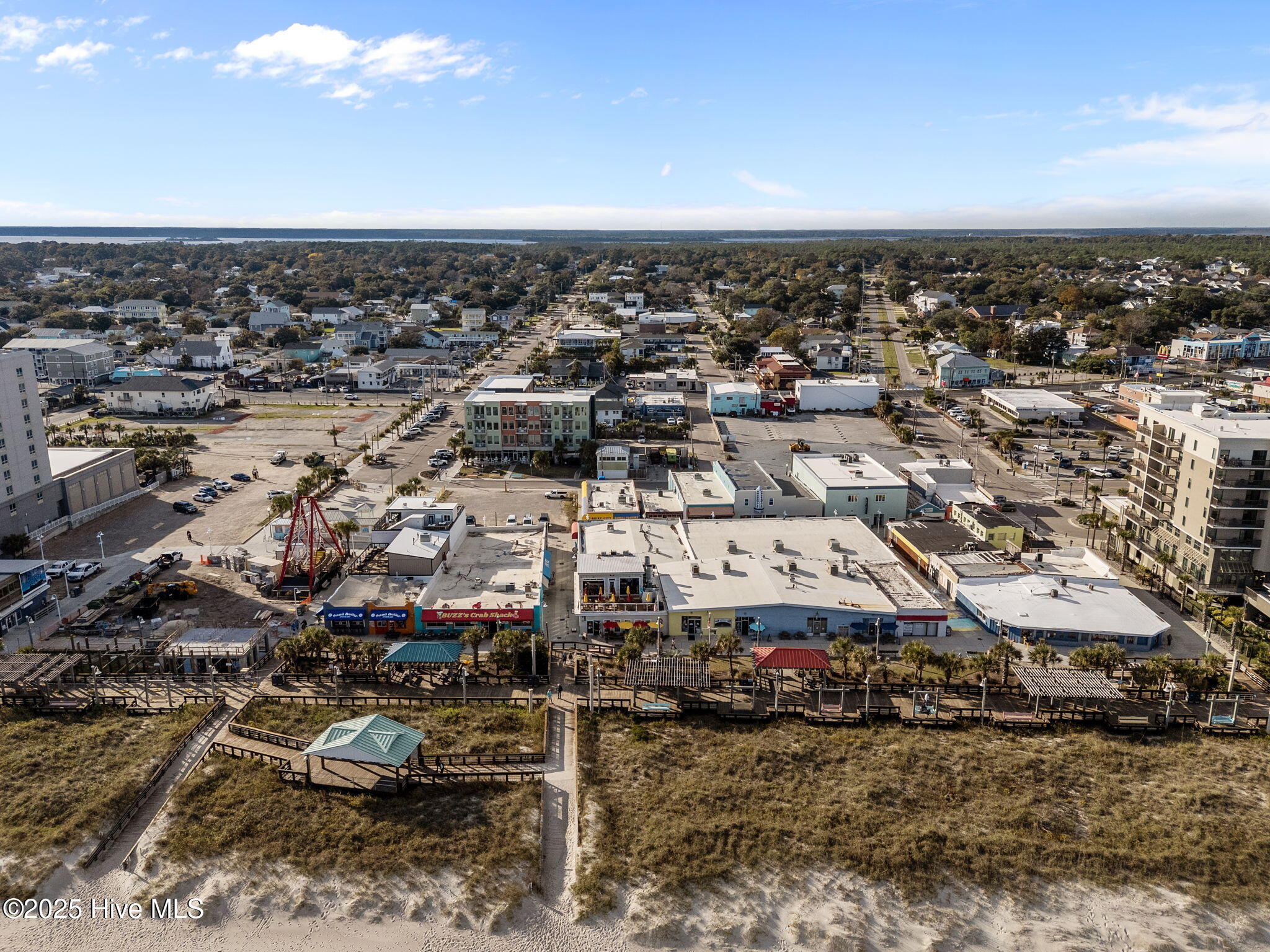 100541831 | Photo 52