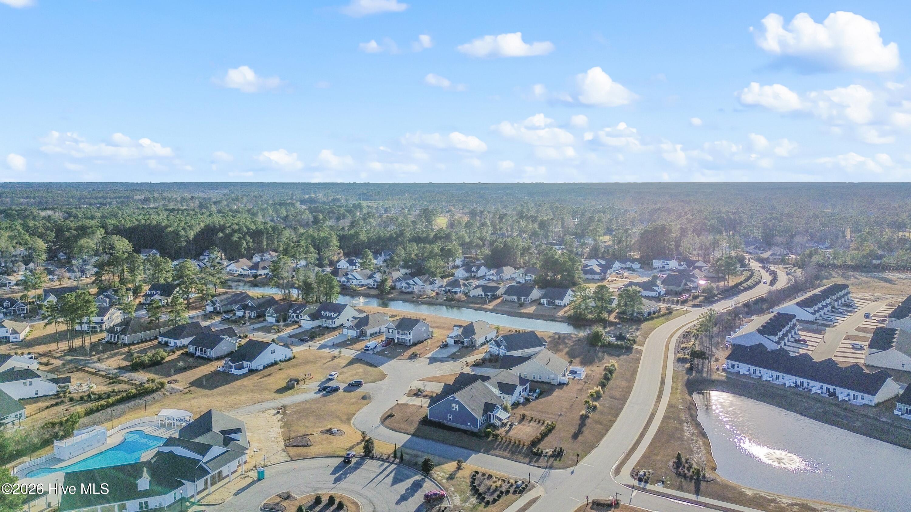 100548400 | Photo 43