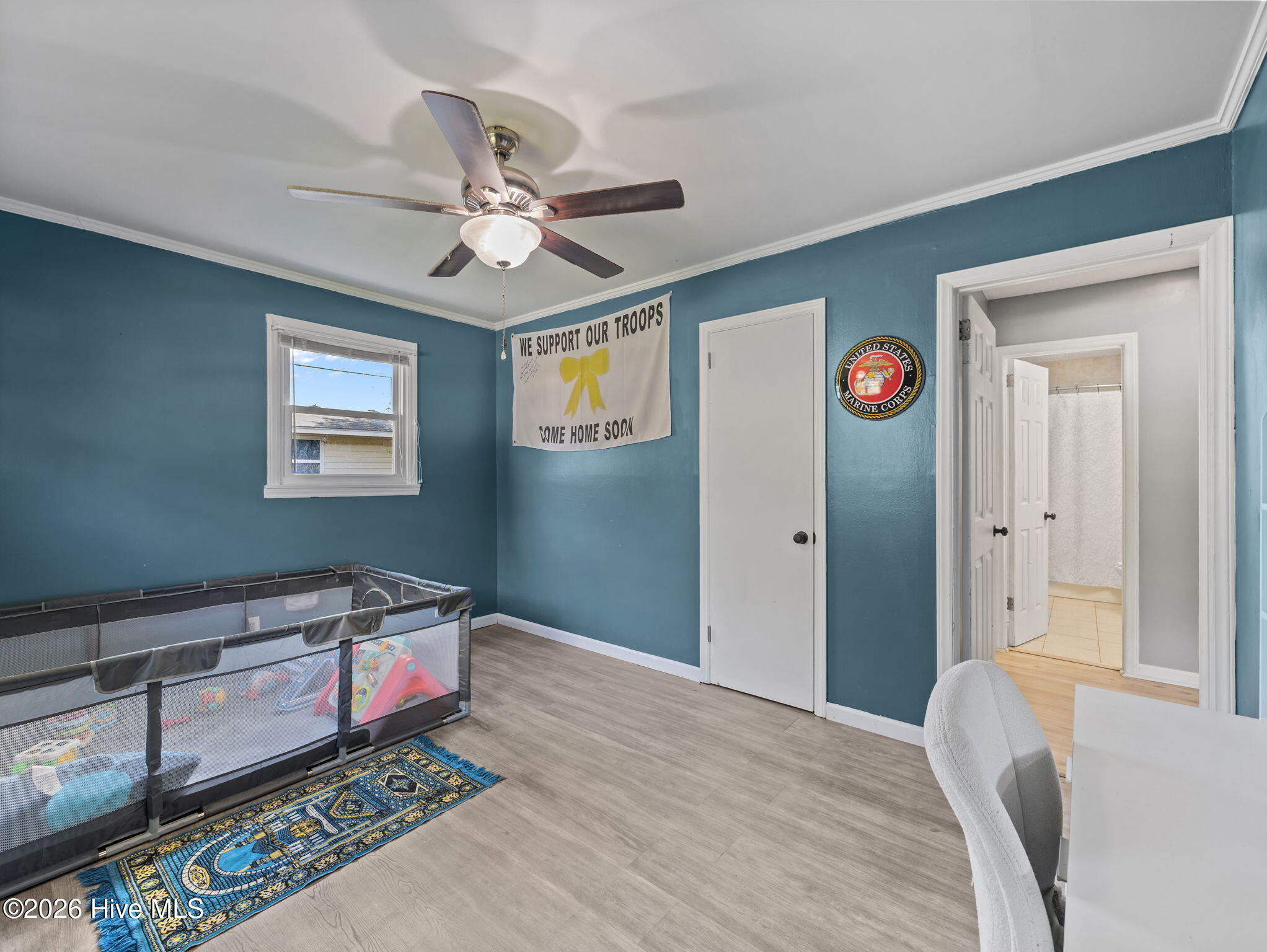 100563356 | Photo 27