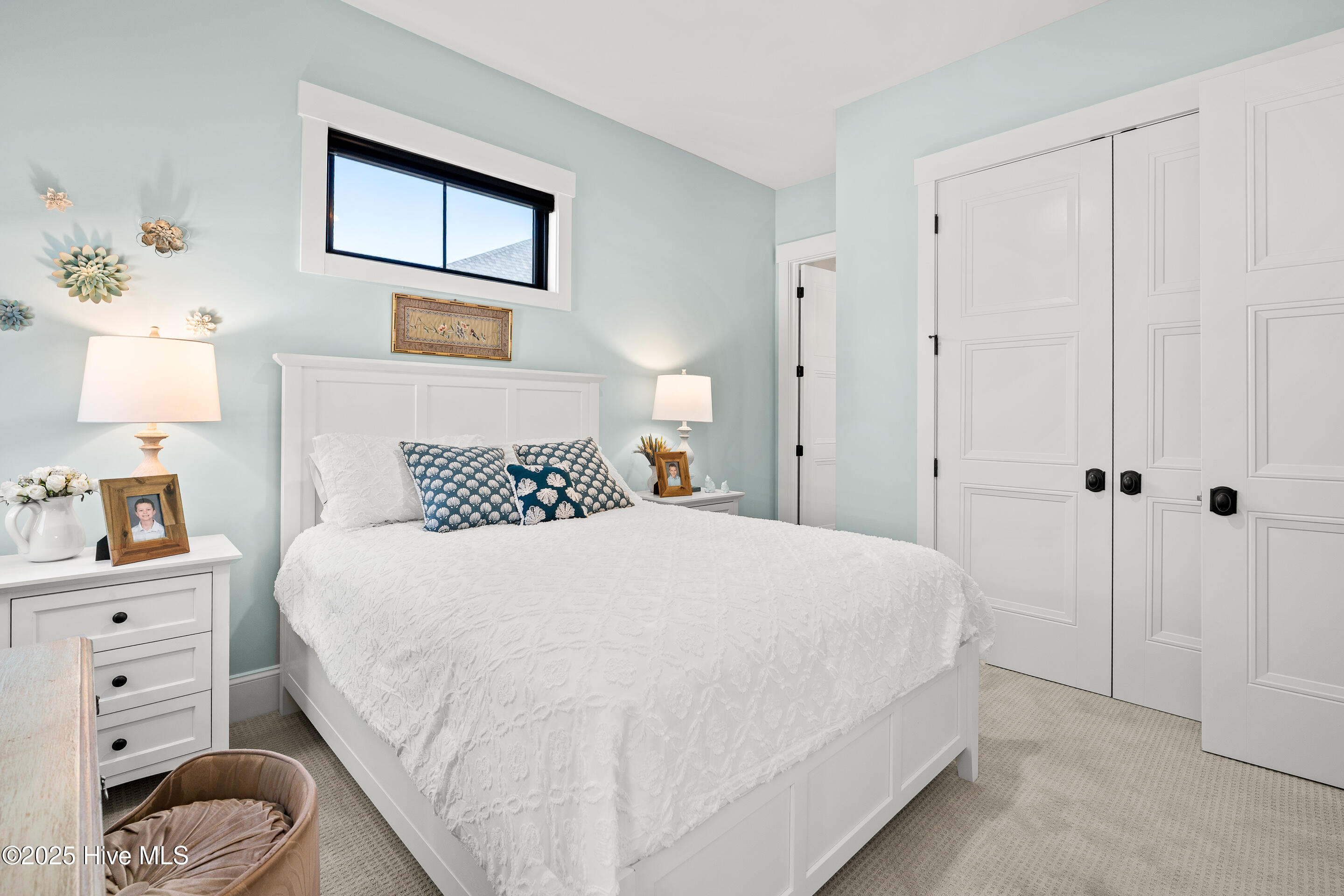 100539739 | Photo 21