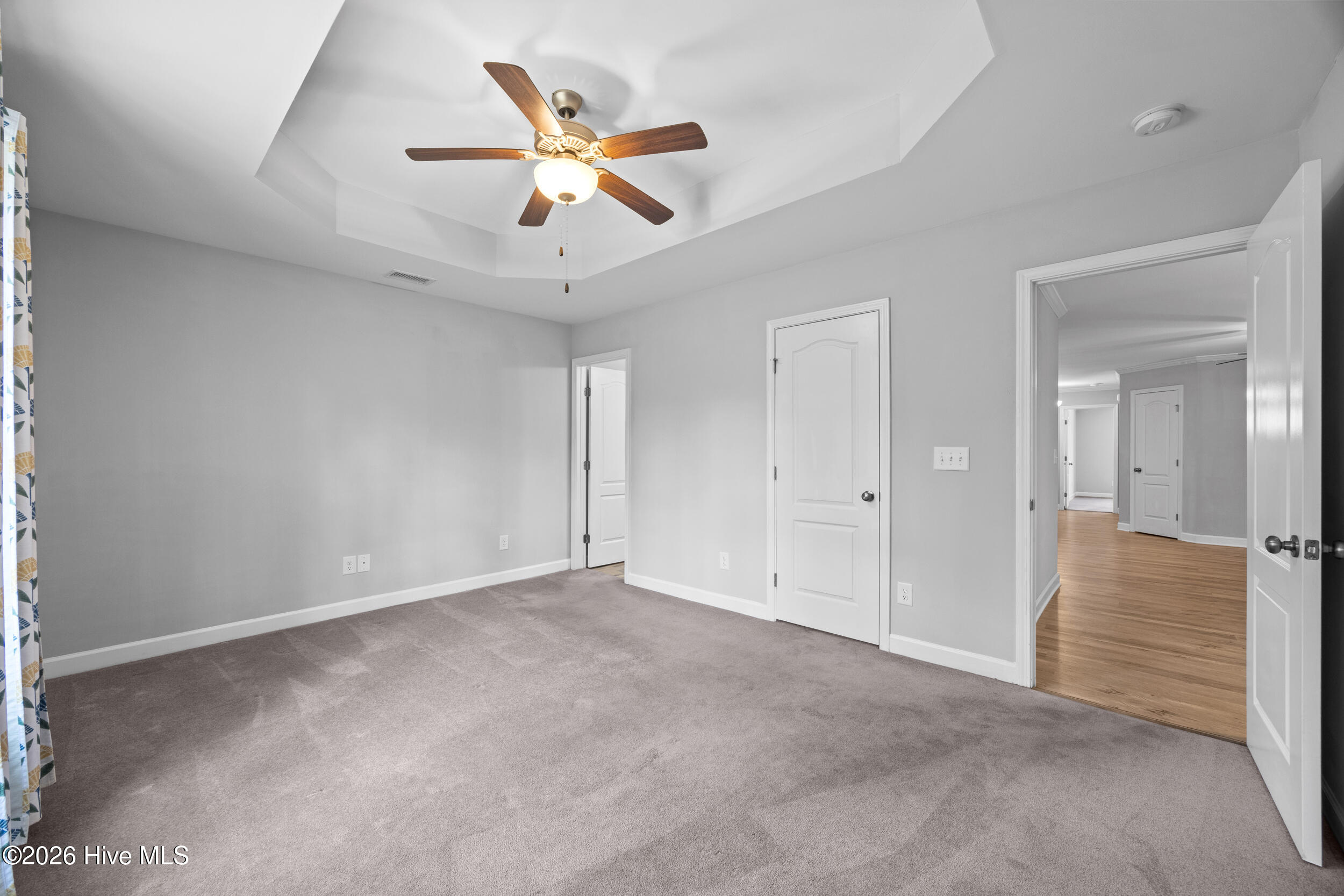 100555457 | Photo 20