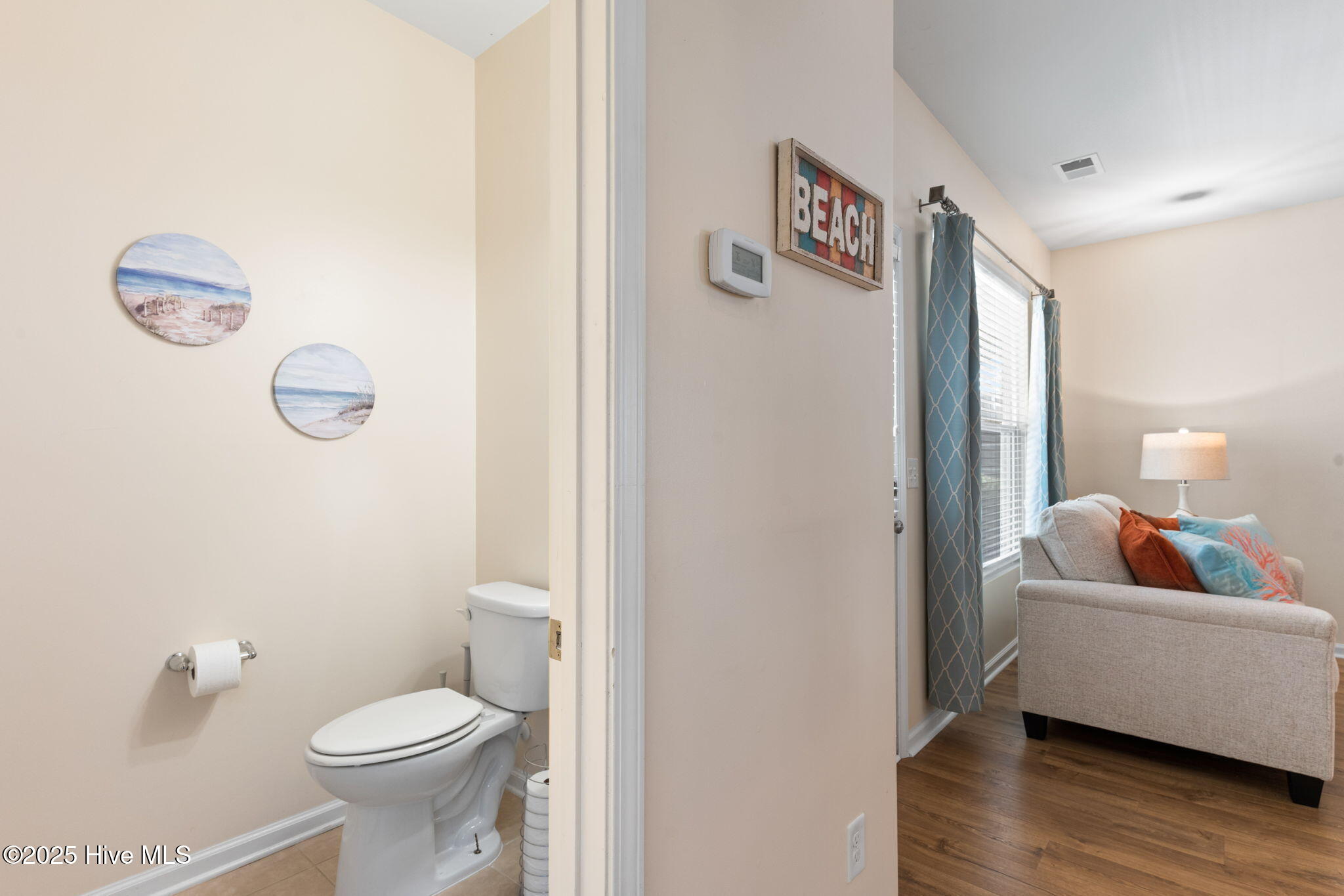 100529406 | Photo 30