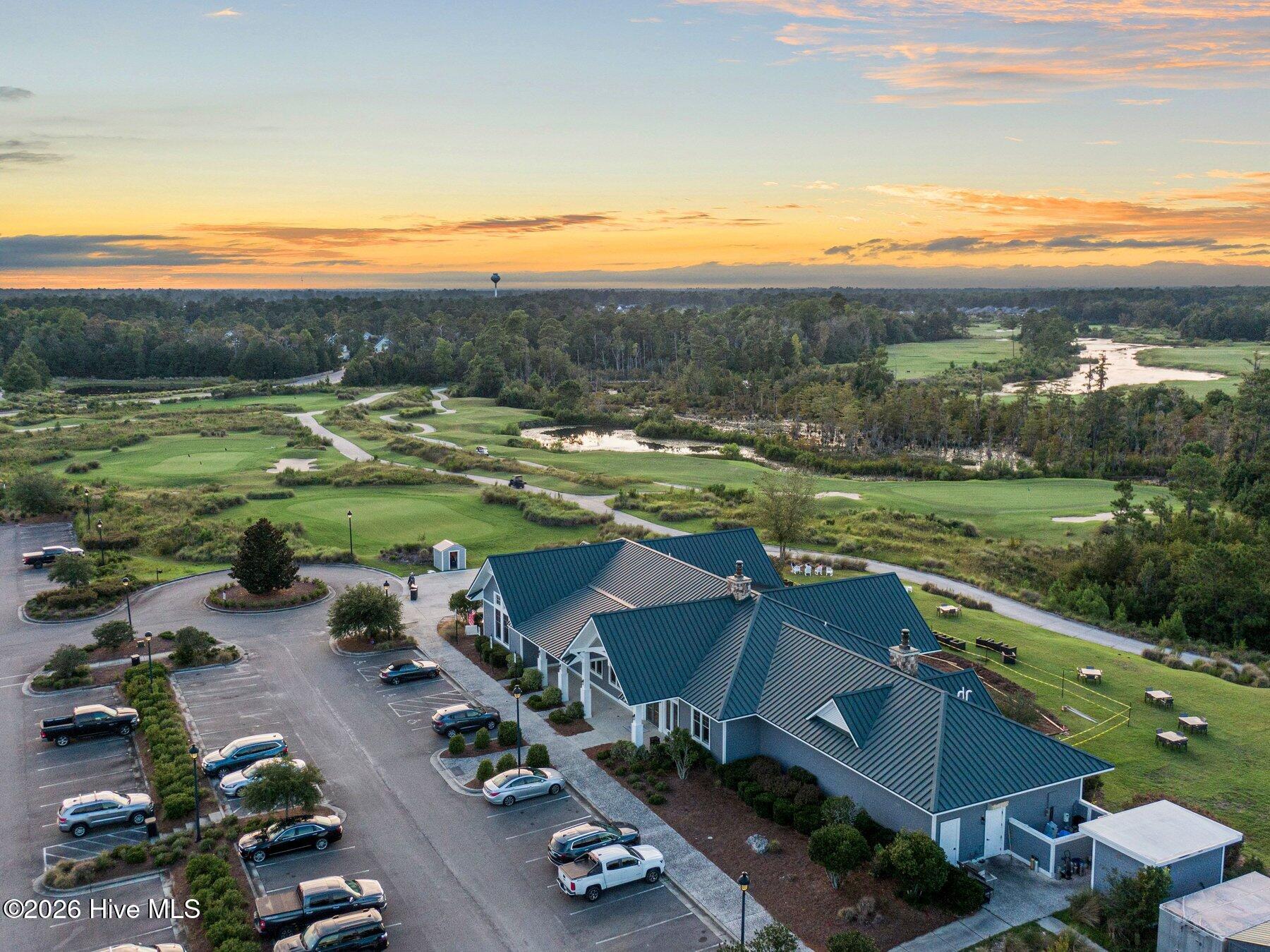 100558018 | Photo 59