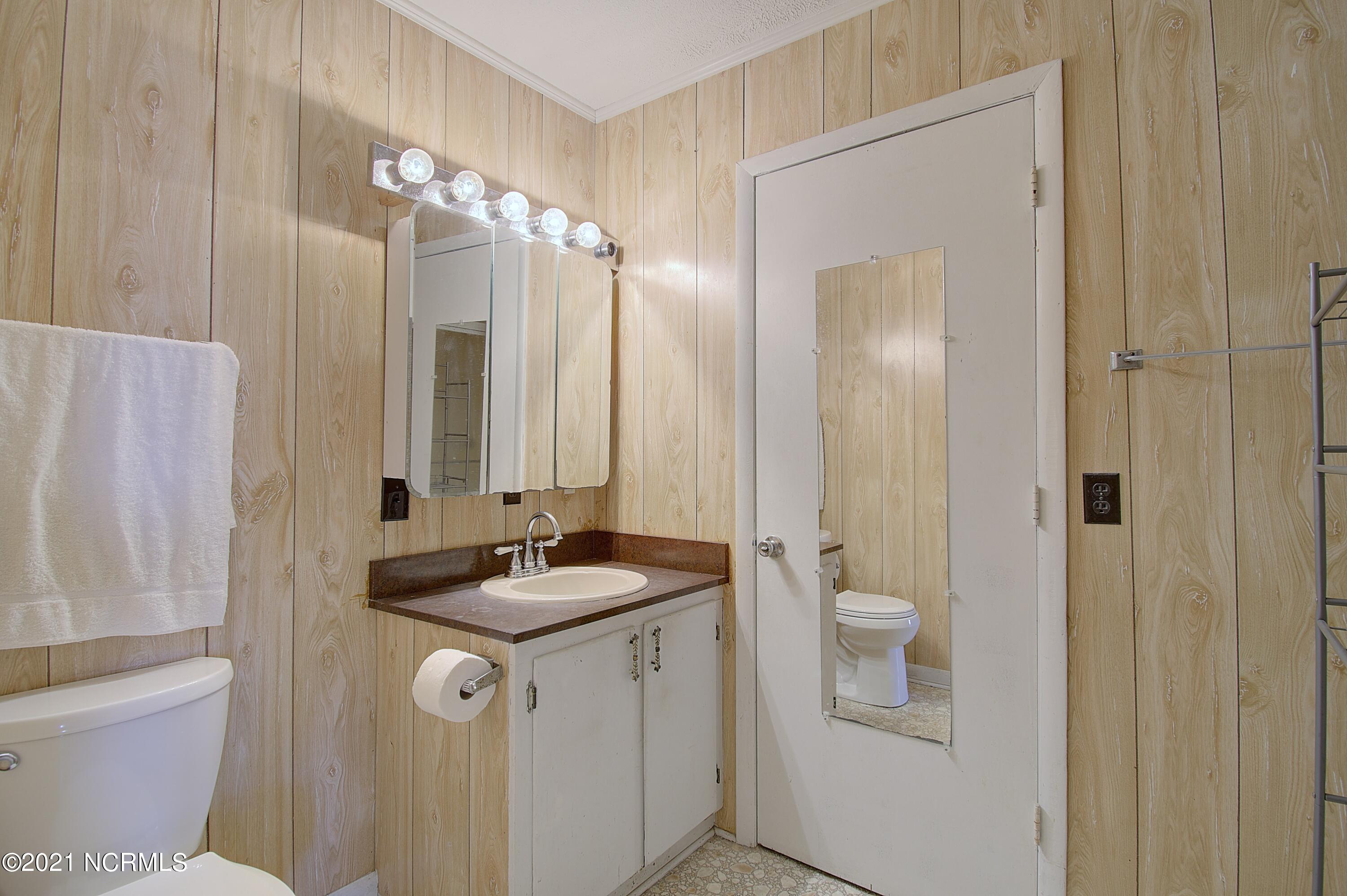 100502162 | Photo 111