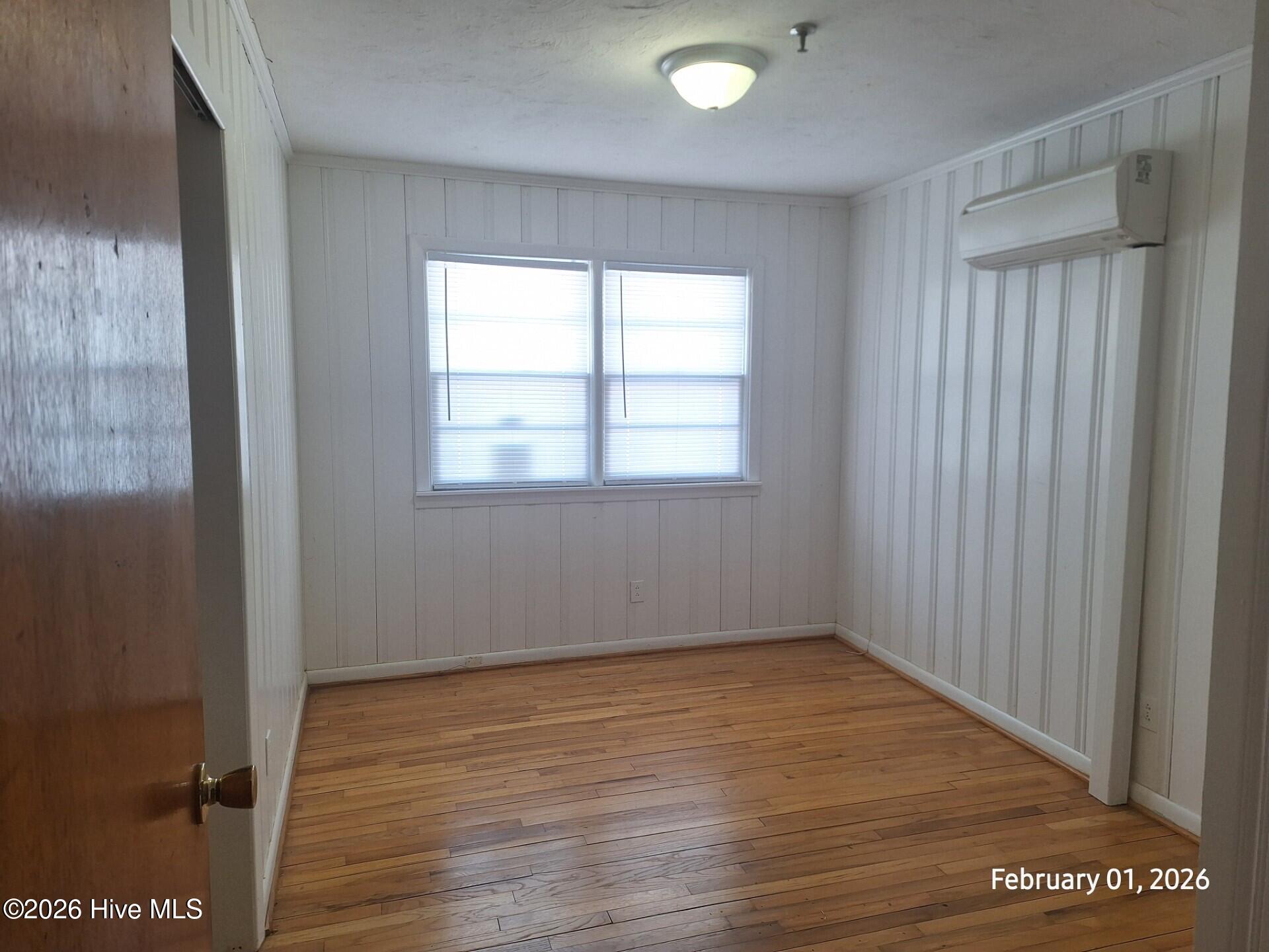 100469709 | Photo 12