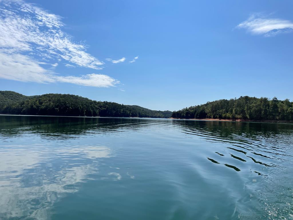 Lake Hiwassee is surrounded by USFS