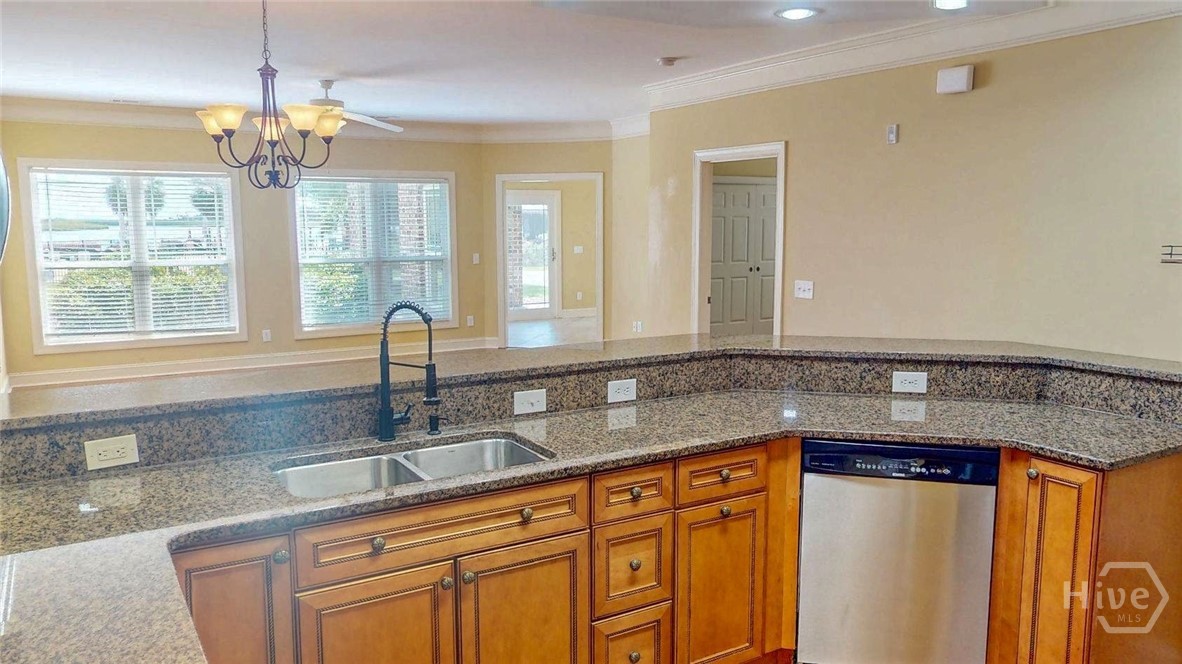 Kitchen Area 5