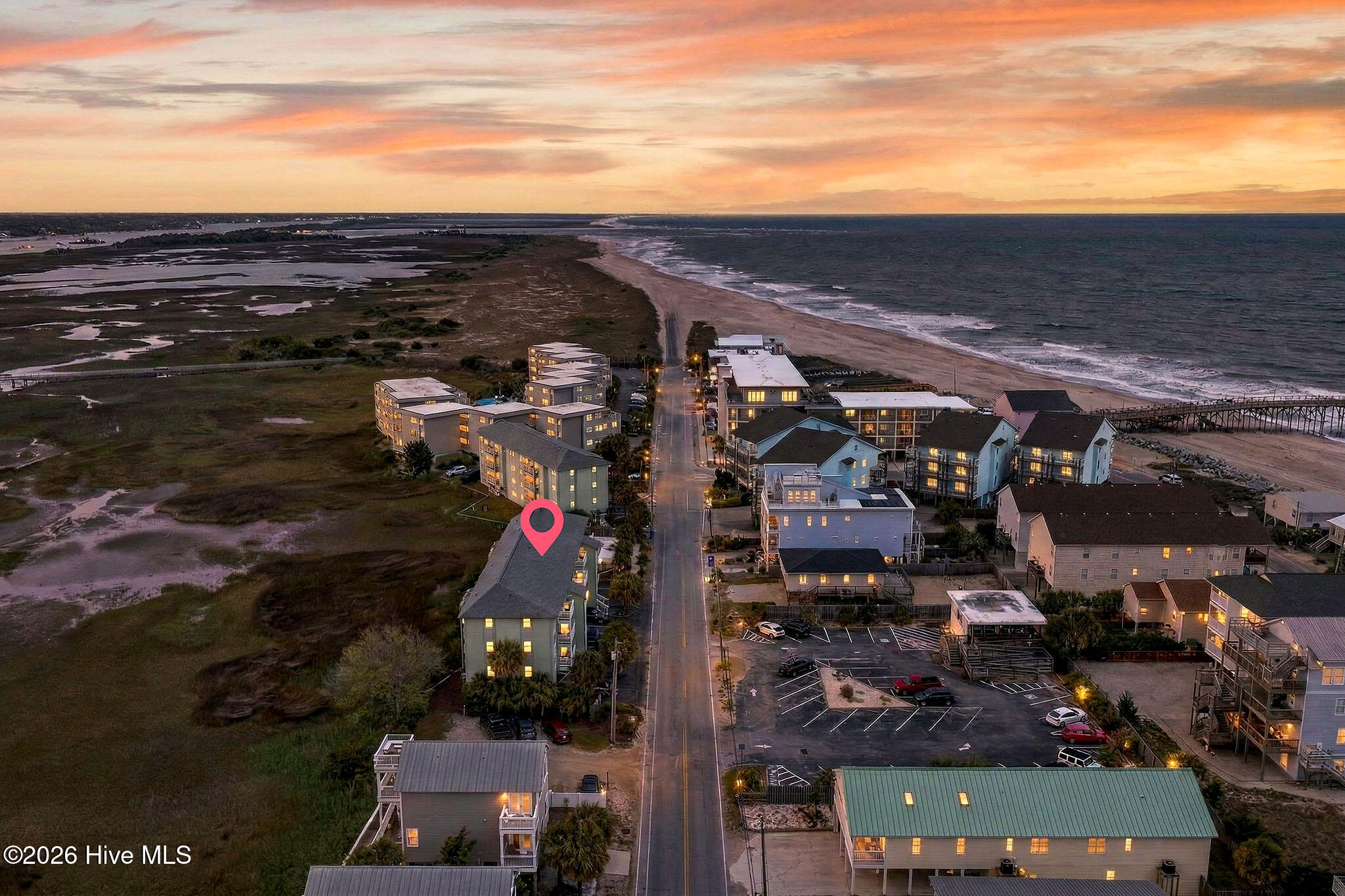 100554864 | Photo 35