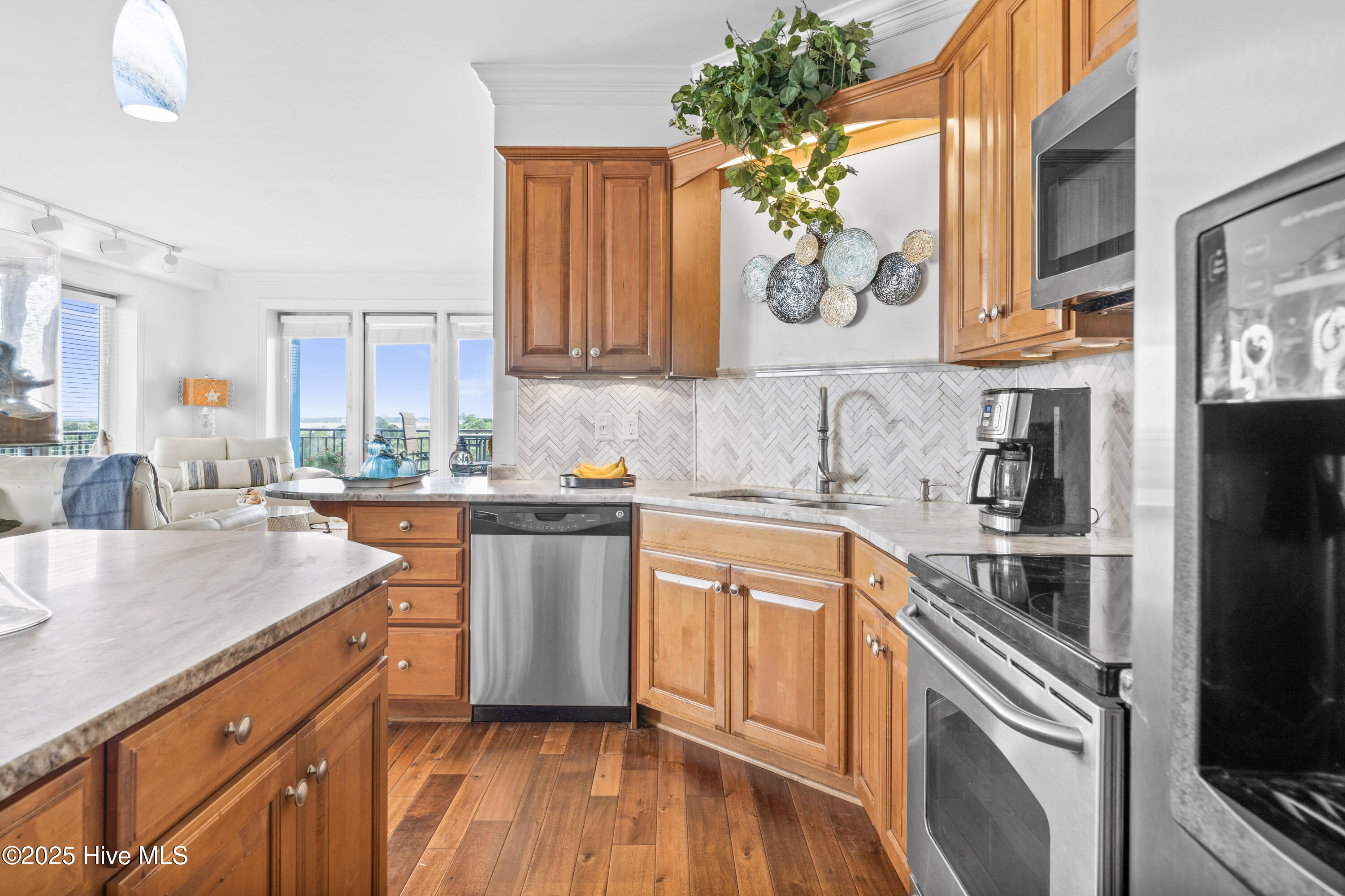4425 Arendell Street 609,Morehead City
